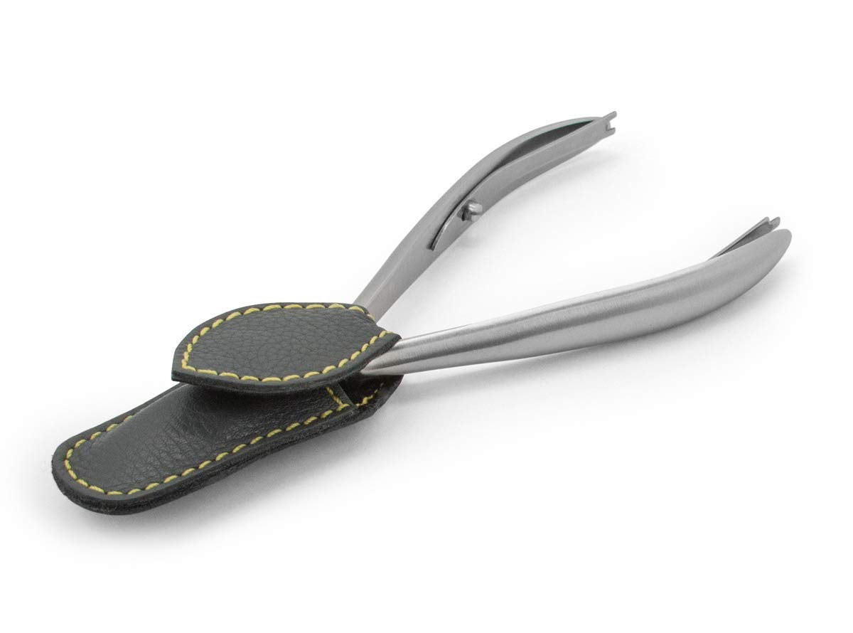 Fingernail and Toenail Nippers in Leather Case FINOX Surgical Stainless Steel Pedicure Nail Clippers German Toe Nail Cutter GERmanikure Solingen p126