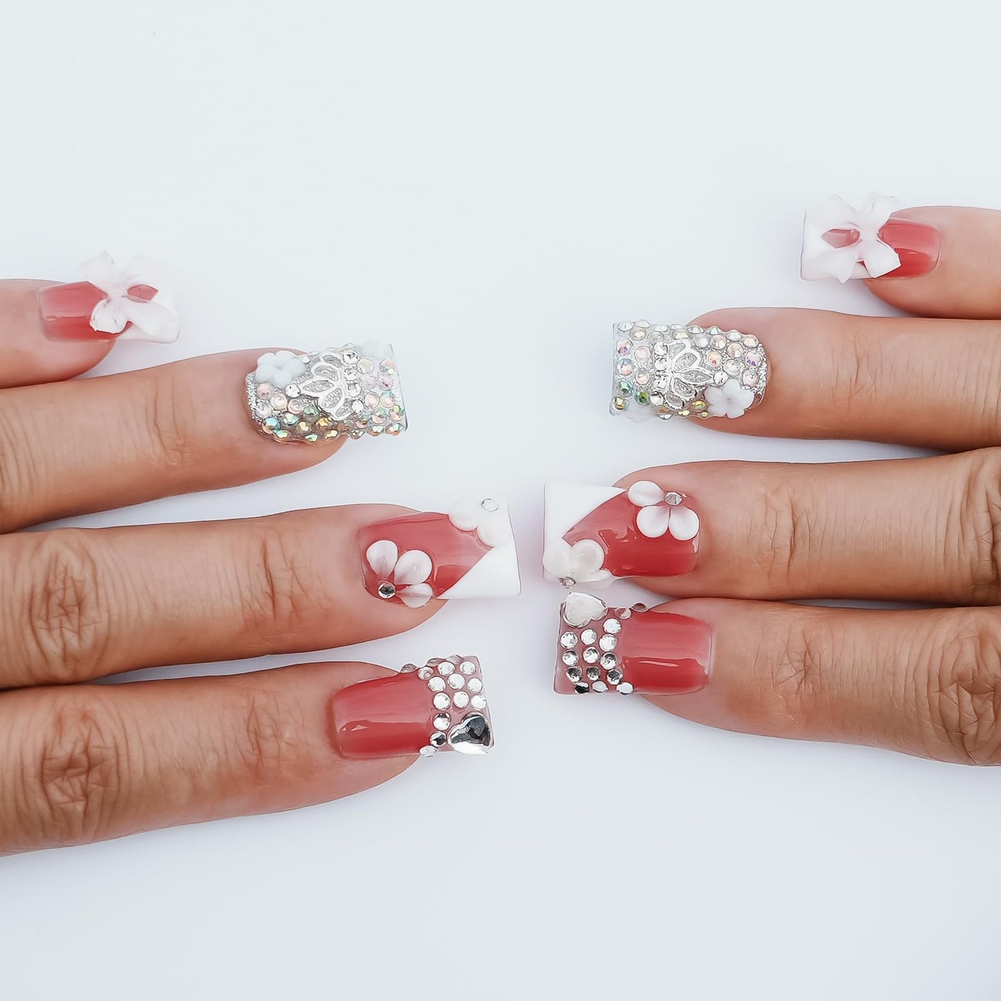 Tesytto Handmade Press on Nails Short Duck 3D White French Tip with V Design 3D Bow Flower Rhinestones Charms Nude Base Elegant Sturdy Art Pink 10 Pcs False Nails Set (Soft Pink Ivory Bow,S)