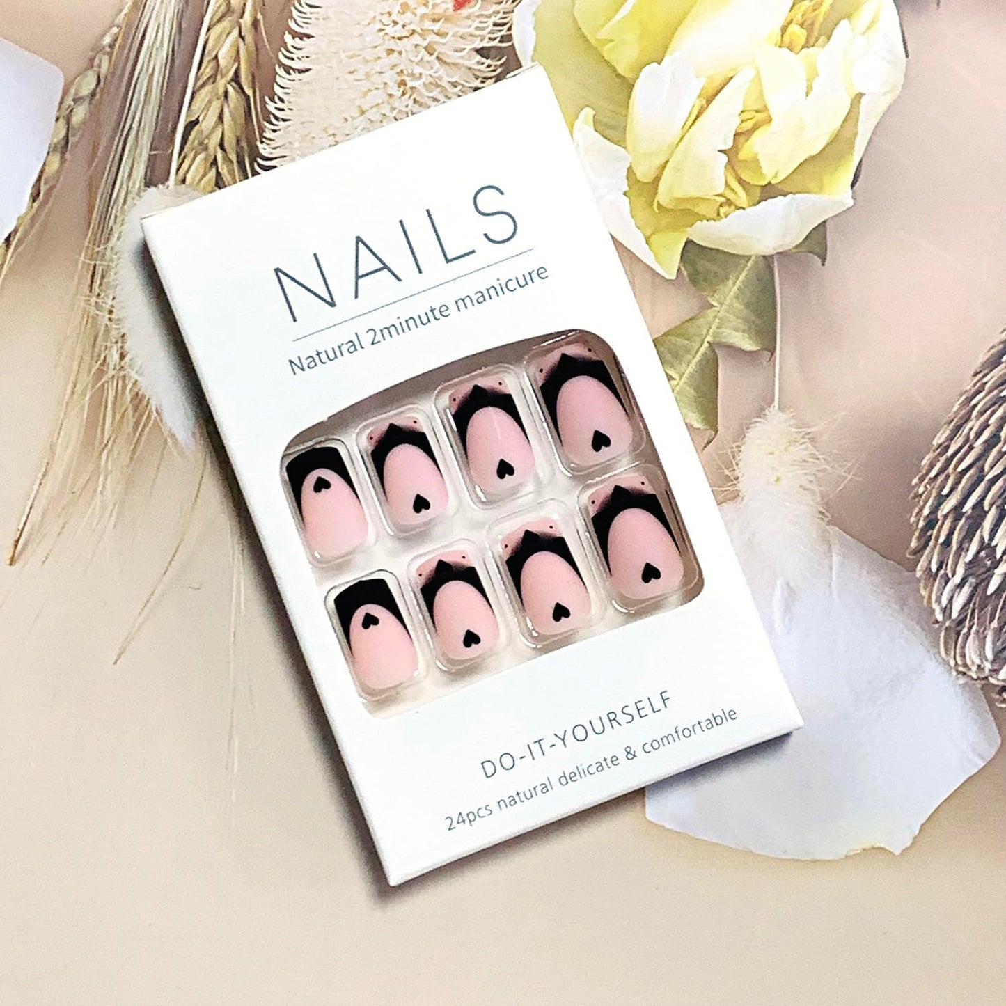 FIEONCIY Press on Nails Short Square Shaped Glossy Full Cover Acrylic Extra Short Square False Nails with Love Heart Designs Artificial Fake Nails Glue Stick ons Fingernails for Women Girls(X0210)