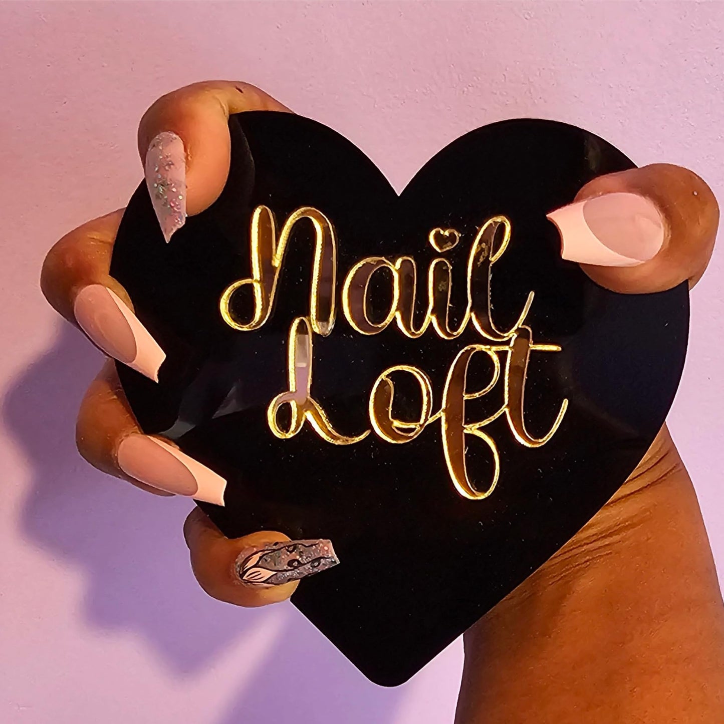 Jasilon Custom Nail Photo Props, Acrylic Nail Picture Props Personalized Logo Nail Tech Decor Plate Nailfie Disk with Social Media Salon Nail Display Stand Nail Polish Display Gifts for Nail Artist