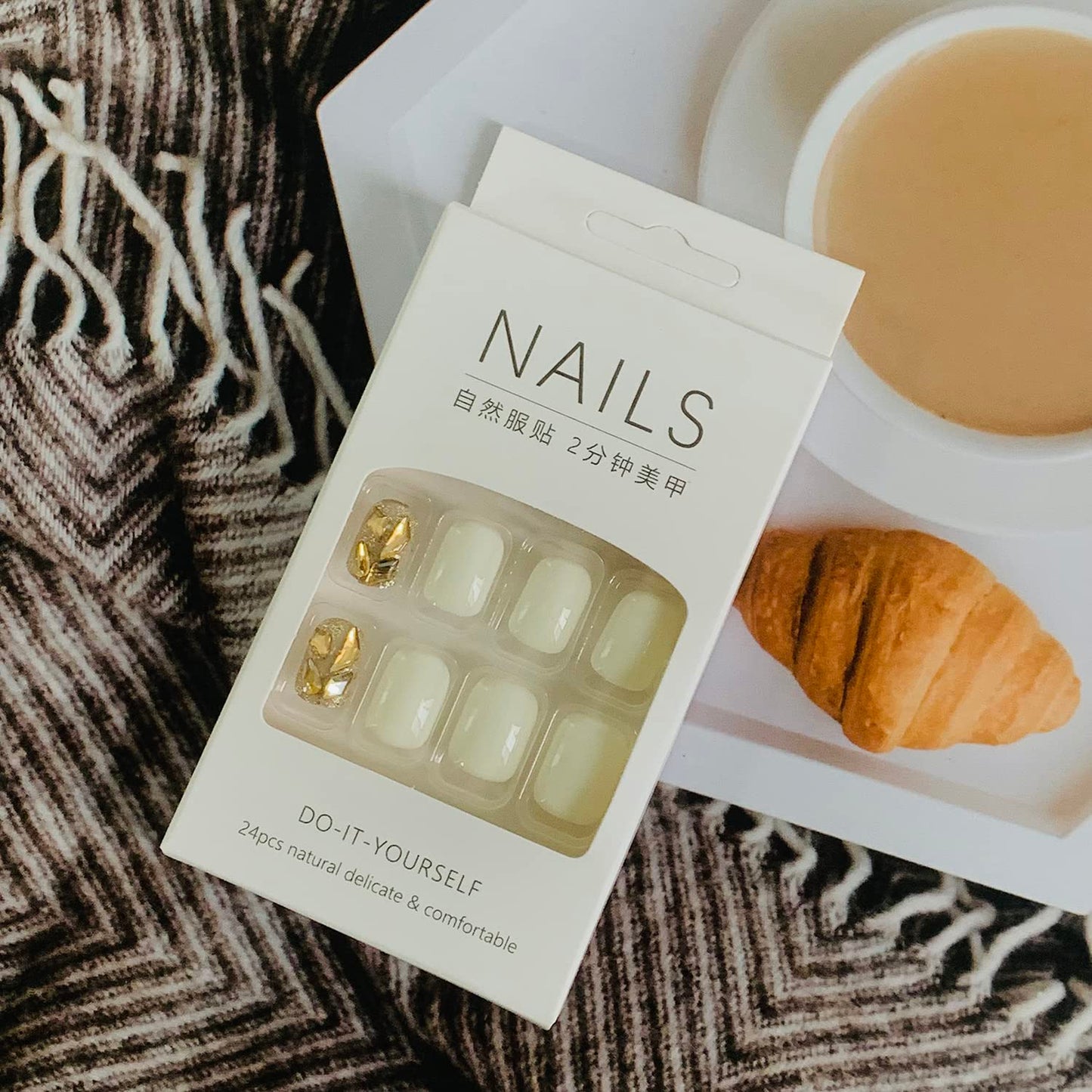Press on Nail Short Square Length, 24Pcs Full Cover Reusable False Nails Kits, Glue On Nails with Rhinestone Designs, Artificial Fingernails Acrylic Fake Nails for Women, Stick on Nails Coffin Shape