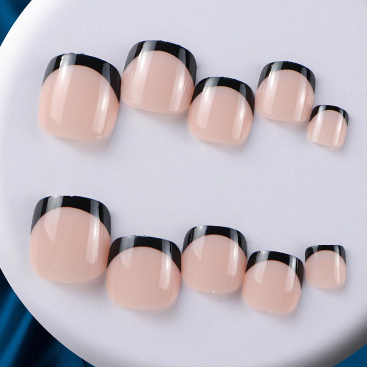 120Pcs Black French Tip Press on Toenails Black French Press ons Toe Nails Short Square Full Cover Glossy Acrylic Toenails Nude False Toes Nail Tips for Women Girls Foot Manicure