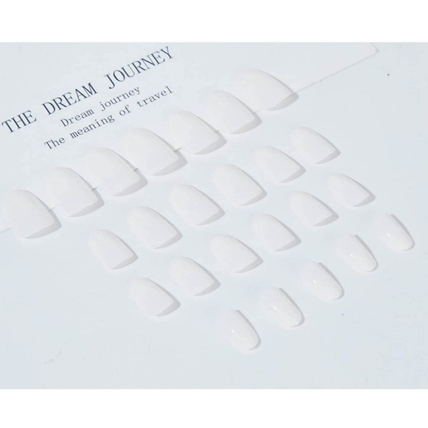 Hkanlre Short Press on Nails Almond White Fake Nails Acrylic Glossy False Nails Full Cover Gradient Nails for Women and Girls 24PCS