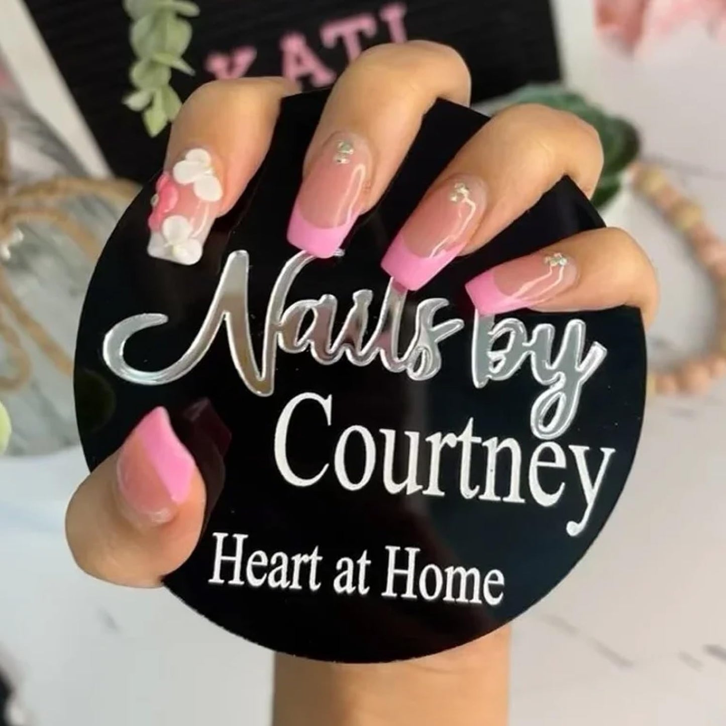 Personalized Acrylic Nailfie Disc, Personalized Nail Photo Prop Acrylic Photo Prop Social Media Prop Nailtech Gift Nail Selfie Sign Christmas Gift For Nail Artist