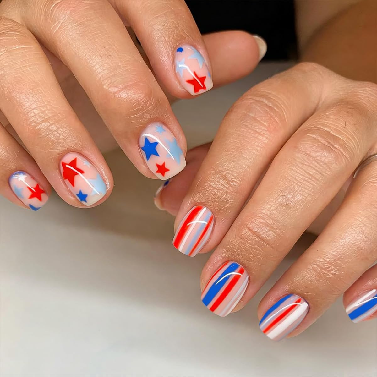 4th of July Press on Nails Short Square Fake Nails Patriotic Nails Press ons with Red Blue Stars & Stripes Design,Reusable Artificial Nails,24Pcs Nail Kit for Women Independence Day Manicure