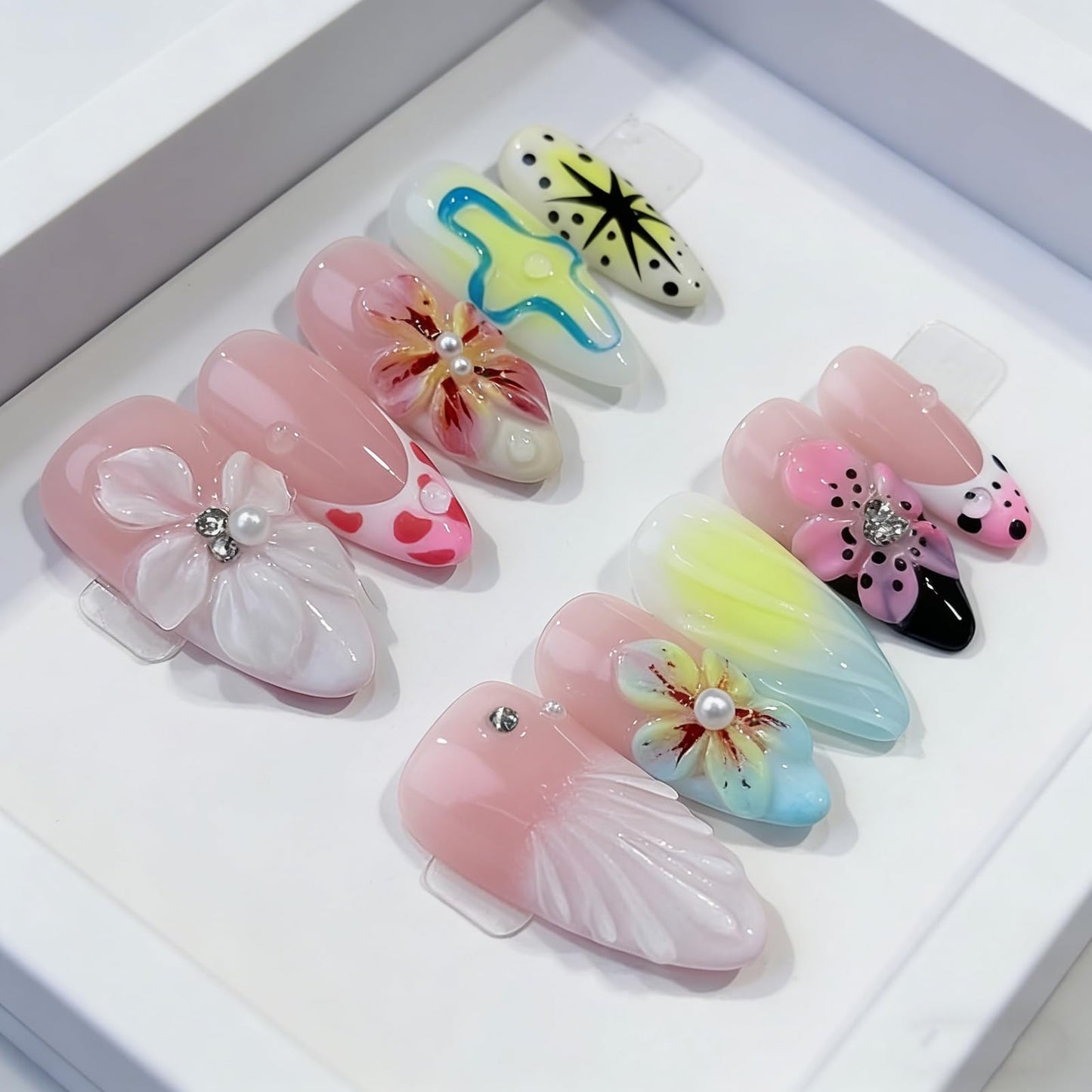 Floral Handmade Medium Almond Press on Nails Nude Pastel 3D Floral Star Patterns Rhinestone Pearl Glossy Finish Reusable Spring Nails Easy Apply Fashion Durable Trendy Women Girls Nail Art 24 Pcs（M）