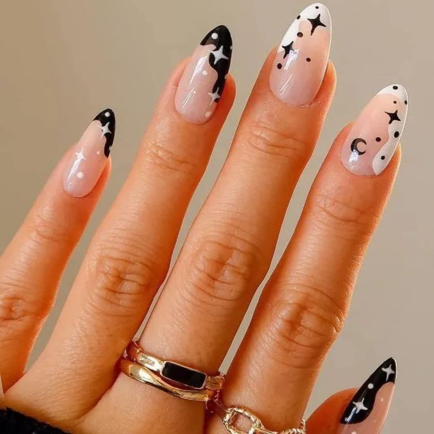 GLAMERMAID Nude Pink Press on Nails Medium Almond, Black White French Tip Stiletto Stick on Fake Nails for Women Gift, Nude Press on Nails Medium Almond， Glitter Star Short Oval Glue on Nails Gel
