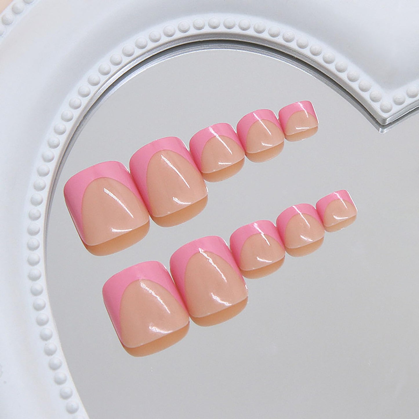 RUOKEXIN Short Press on Toenails Pink French Tip Fake Toenails with Designs Square Toe Nail Press ons Sparkly Artificial Nails for Women 24Pcs