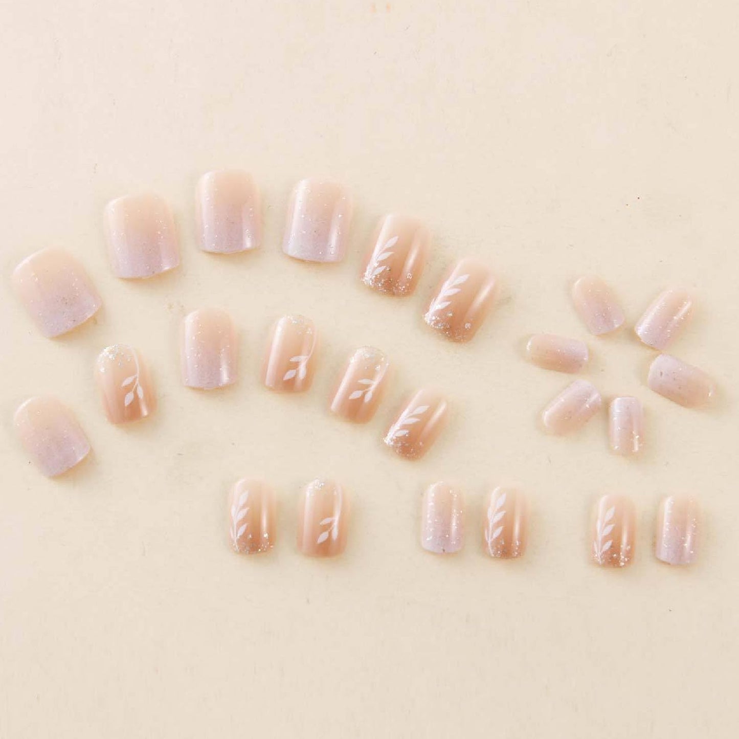 24Pcs Leaves Press on Nails Short Square Fake Nails with Gradient Glitter Designs Nails Press ons Pink White Acrylic Nails Simple Stick on Nails for Women