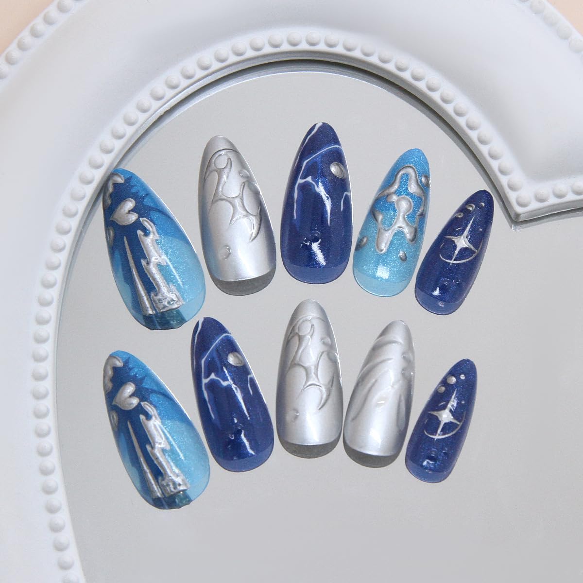 Mkwntg 24Pcs Rippling Starry Sky Press on Nails 3D lines Deep Sea Fake Nails Blue Full Cover Acrylic False Nails Silver Chrome Ombre Glossy Glue on Nails Gothic Y2K Stick on Nails for Women Manicure
