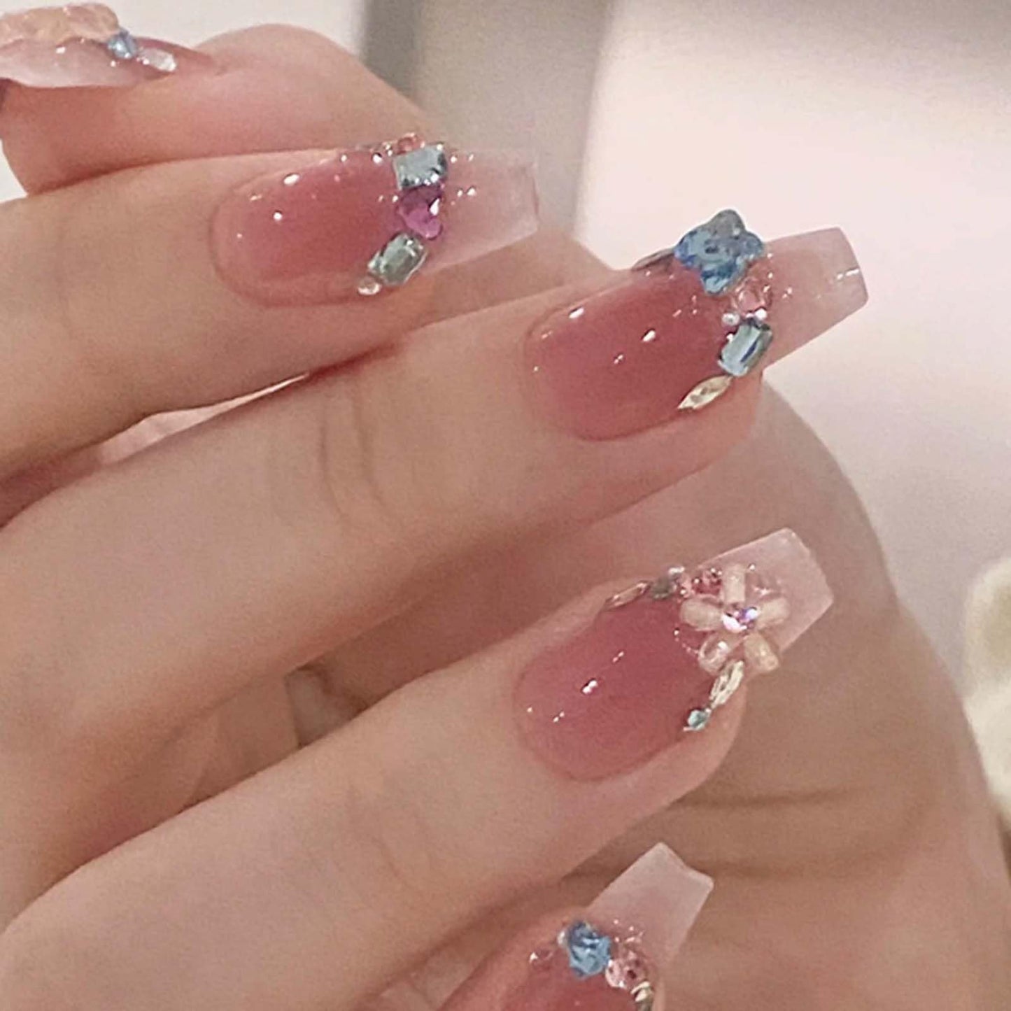 Kamize Coffin Fake Nails Pink Press on Nails Full Cover Acrylic Medium Rhienstones Fake Nails for Women and Girls 24PCS