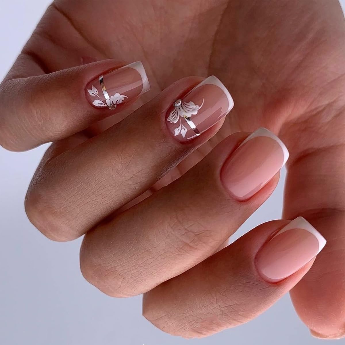 Mivota Fall Short Press On Nails Square Nude Fake Nails with White French Tips Delicately Adorned with White Flower Silver lines Fake Nails Gel Stick On Nails Set Glue on Nails for Women, 24Pcs
