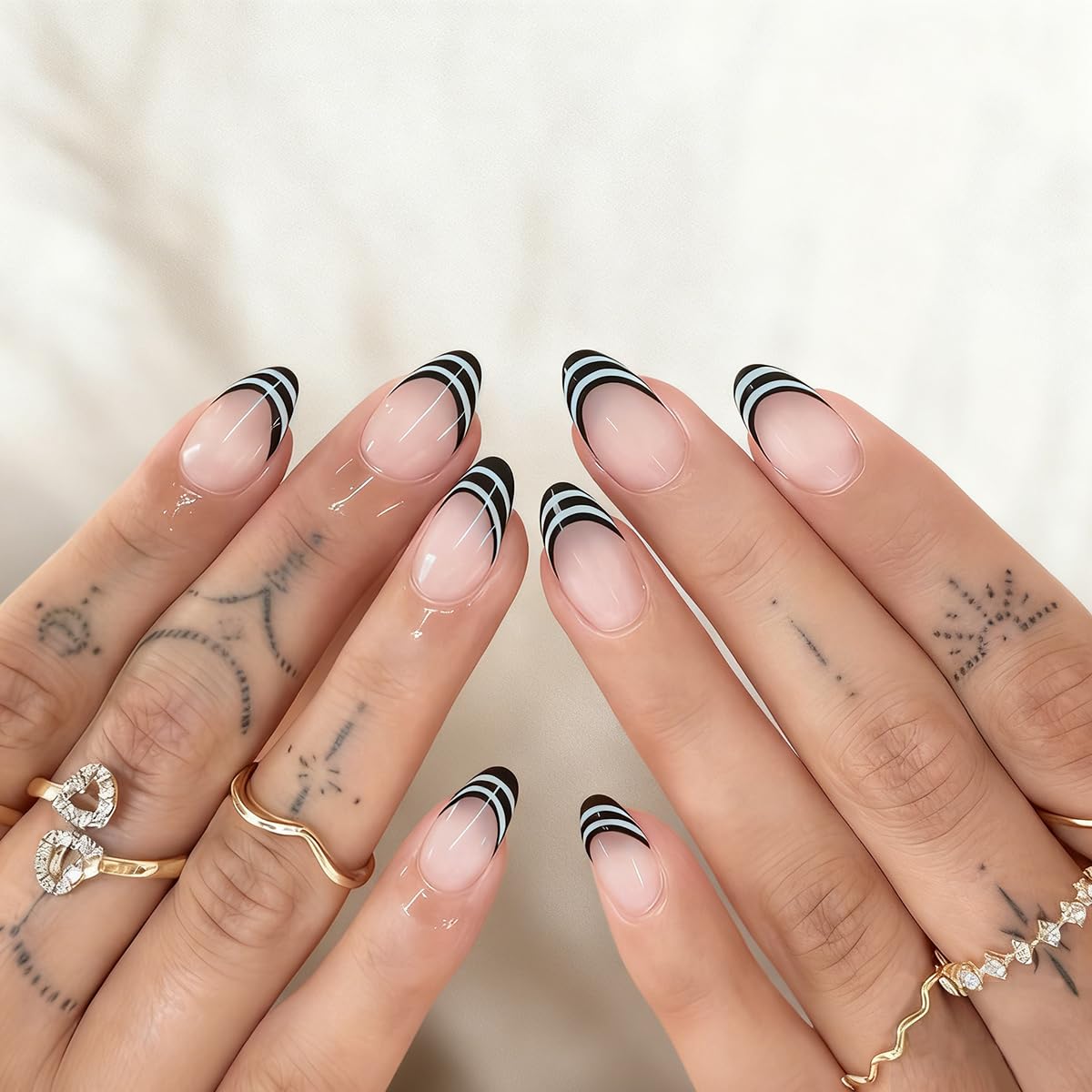 30 Pcs Black and White Stripe French Tip Press on Nails, Short Almond Fake Nails Press ons with Design, Glossy Acrylic Full Cover Stick on Nails for Women Manicure