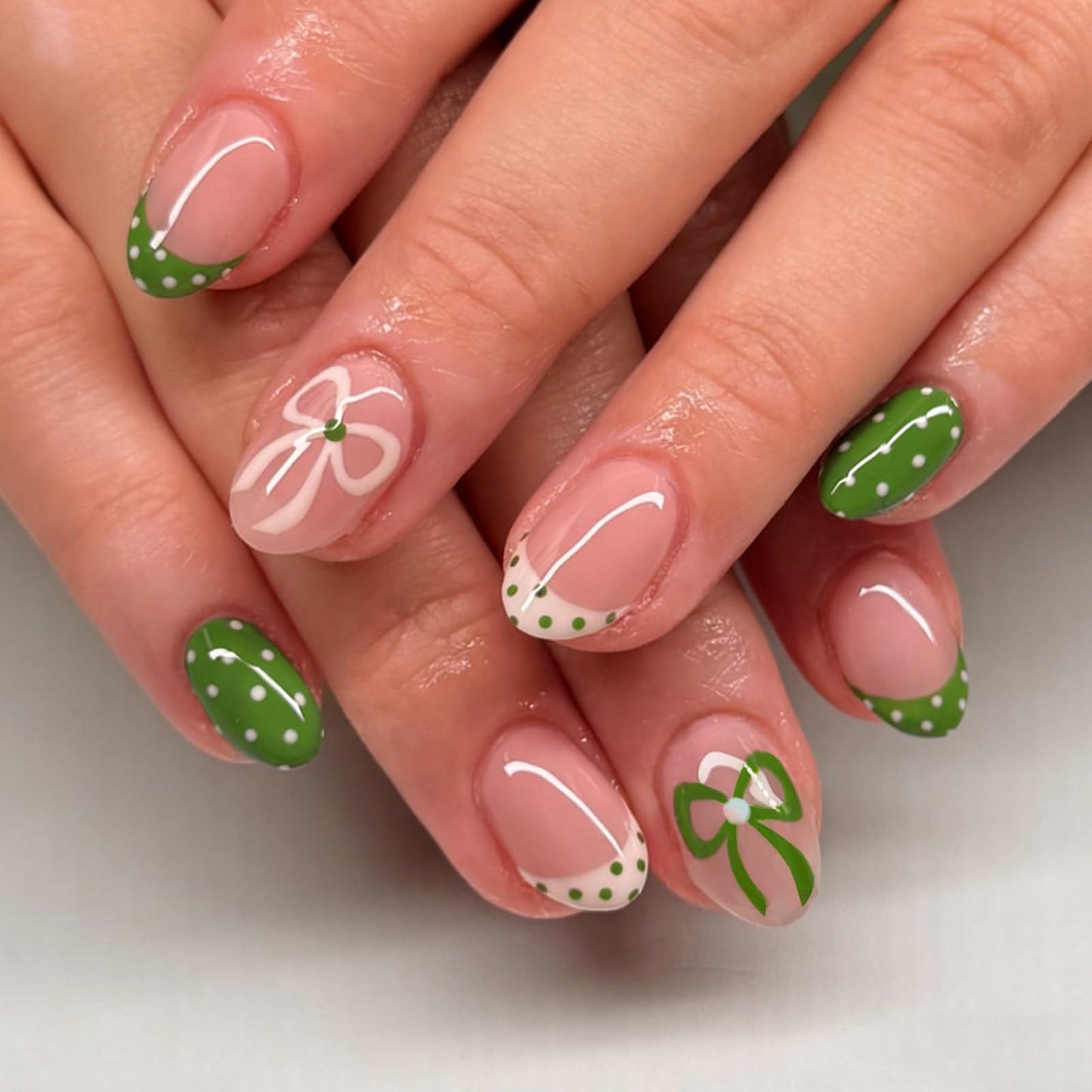 Spring Green Press on Nails Short Oval Fake Nails FrenchTip False Nails Press ons with Polka Dot, Bow Design,Cute Reusable Artificial Nail Full Cover Stick on Nails for Women Manicure 24Pcs