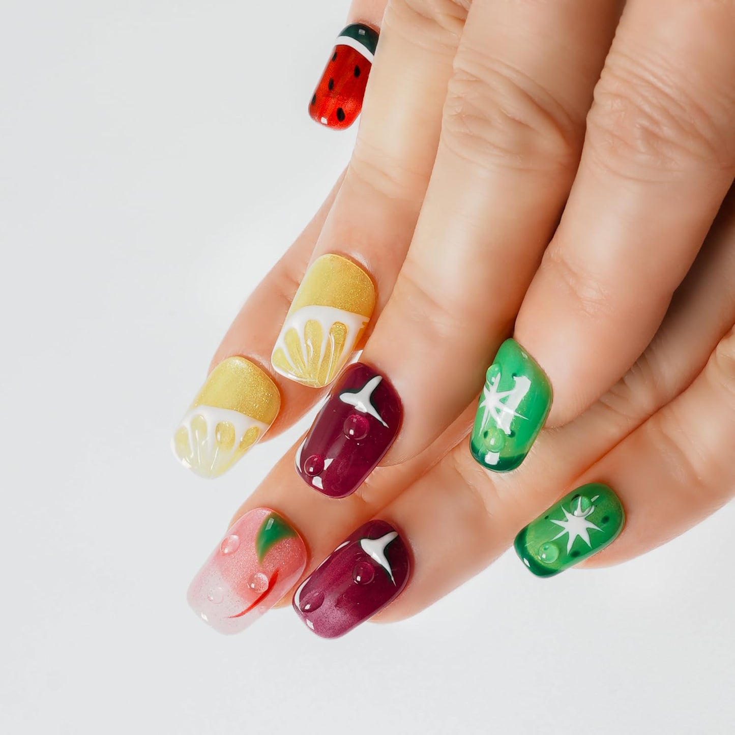 Tesytto Glitter Press on Nails Short Coffin Summer Fruit Nails Cateyes with 3D Water Drop, Hand-painted Watermelon & Lemon Art, Reusable Acrylic Full Cover Fake Nails, 10pcs (Fruit Party,S)
