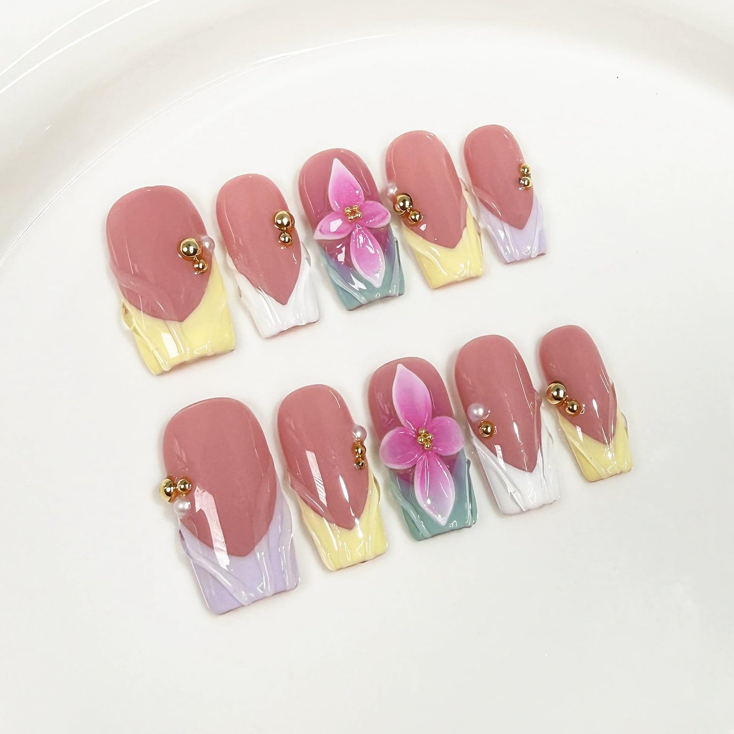 Medium Square Press on Nails Handmade Fake Nails Pink French Tip with 3D Flower Designs Pearl Charm luxury Glossy Cute Acrylic Nails for Women 10pcs (Size M）