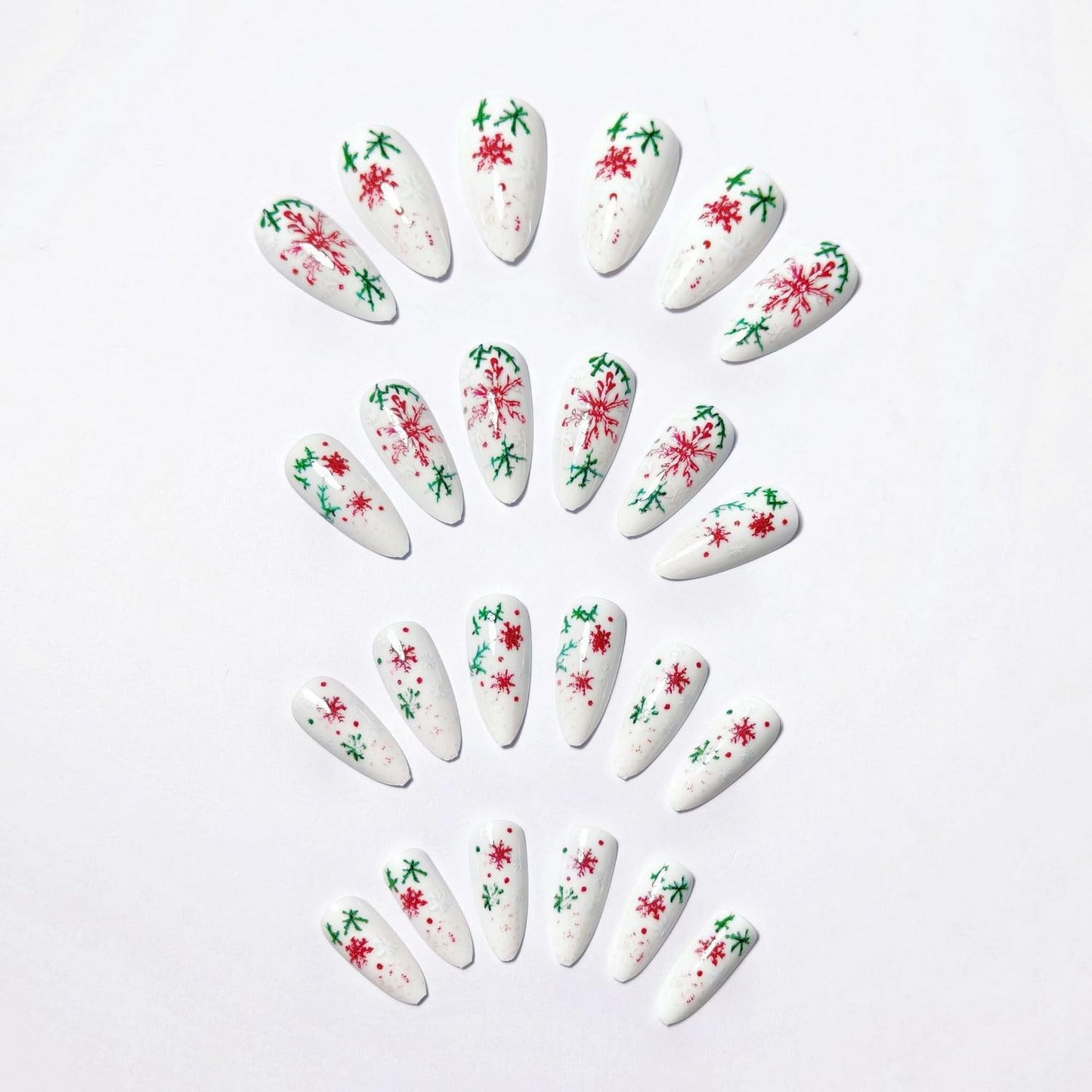 Christmas Press on Nails Short Almond Fake Nails Glitter White False Nails with White Red Green Snowflake Design Full Cover Snowflake Acrylic Nail for Women DIY Manicure Decoration 24 Pcs
