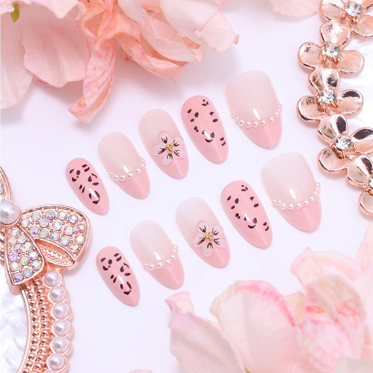 30Pcs Pink Leopard Flower Press on Nails Almond Shape Short Fake Nails with 3D Flower & Pearl Chain Design French Tip Full Cover False Nails Cute Reusable Glossy Acrylic Nails for Women Manicure