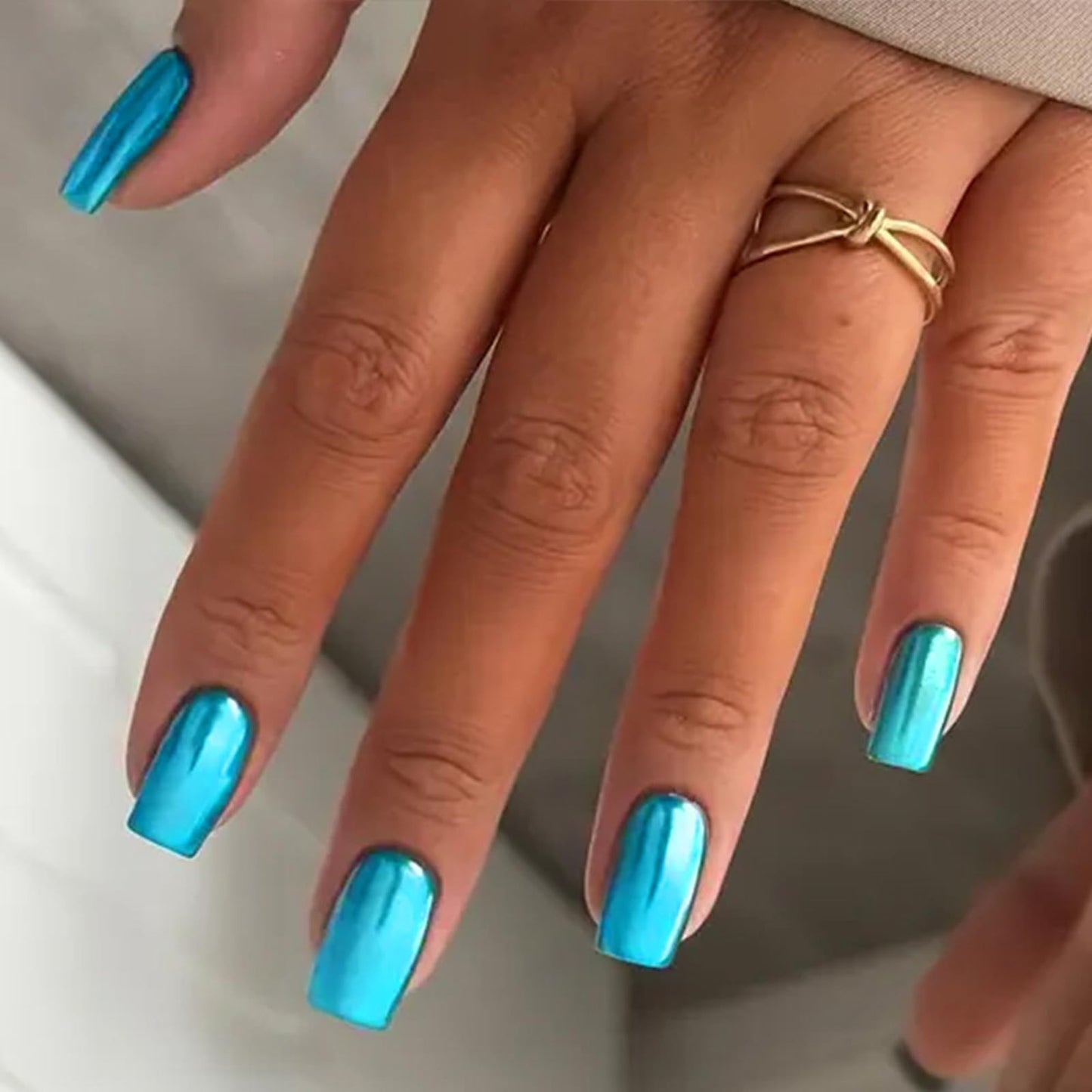 IMSOHOT Press on Nails Short Square Fake Nails Laser Blue Glossy Full Cover Chrome Metal Acrylic False Nails Stick on Nails for Women Girls 24Pcs Squoval DIY Nail Art