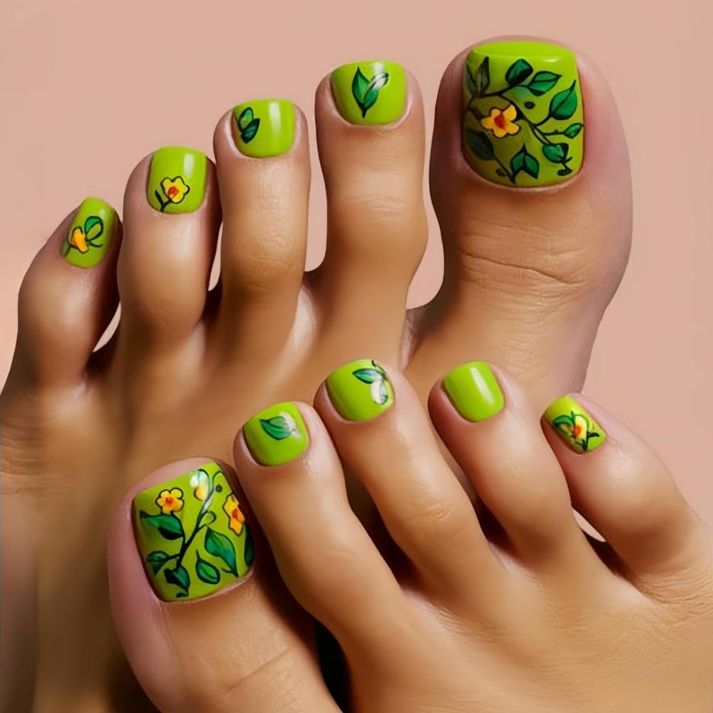 Green Press on Toenails Short Square Stick on Toenails with Yellow Flower Daisy Design Green Leaf Glue on Toenail Glossy Spring False Toenail Summer Fake Toe Nails for Women Girls Manicure 24Pcs
