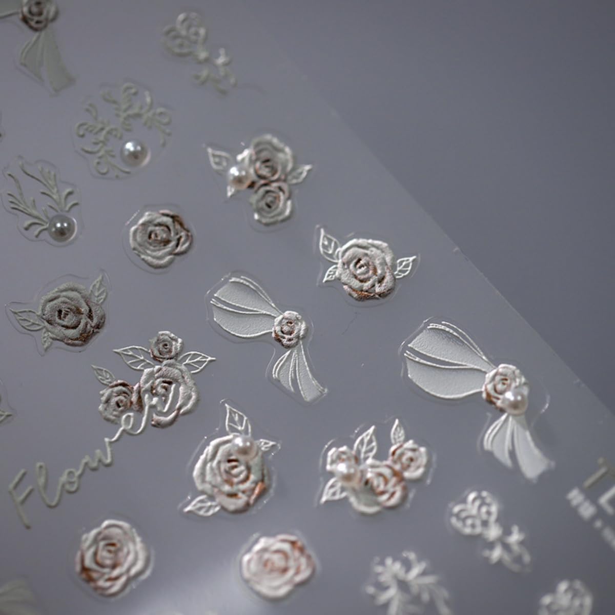 White Flower Nail Sticker 5D Embossed Pearl Flower Nail Art Sticker Self Adhesive Nail Decals Self Adhesive Summer Floral Nail Art for Women Manicure Supplies Nails Art Decorations