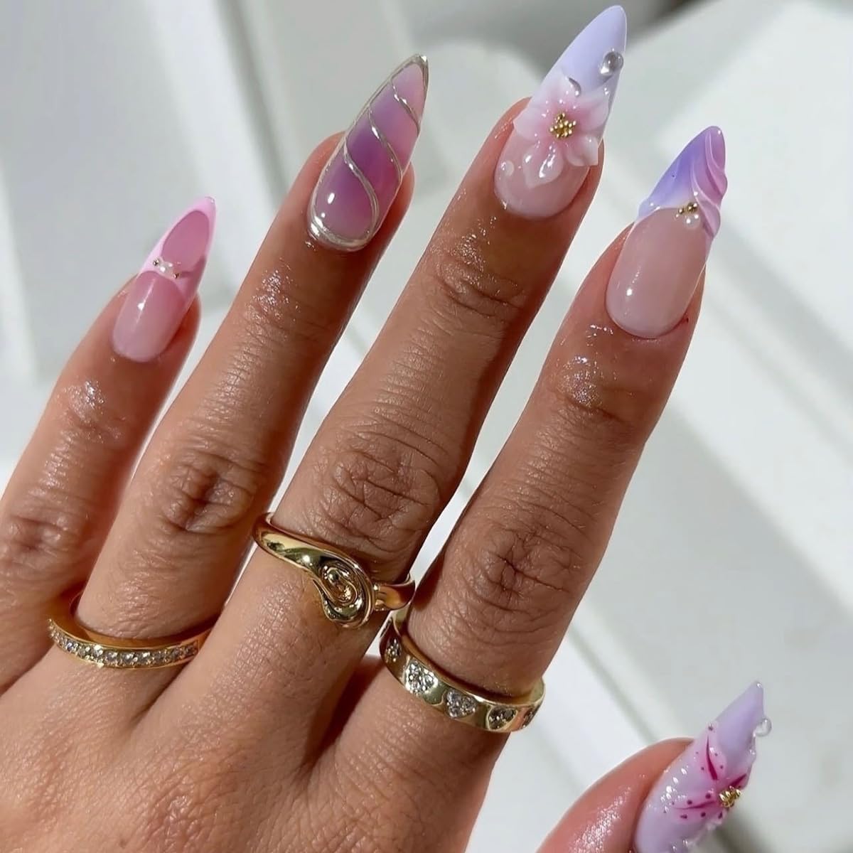 3D Almond Press on Nails Medium Fake Nails Glossy Purple False Nails with Flower Pearl Design Acrylic Glue on Nails Full Cover Stick on Nails Summer Artificial Nails for Women Girls Manicure 24Pcs