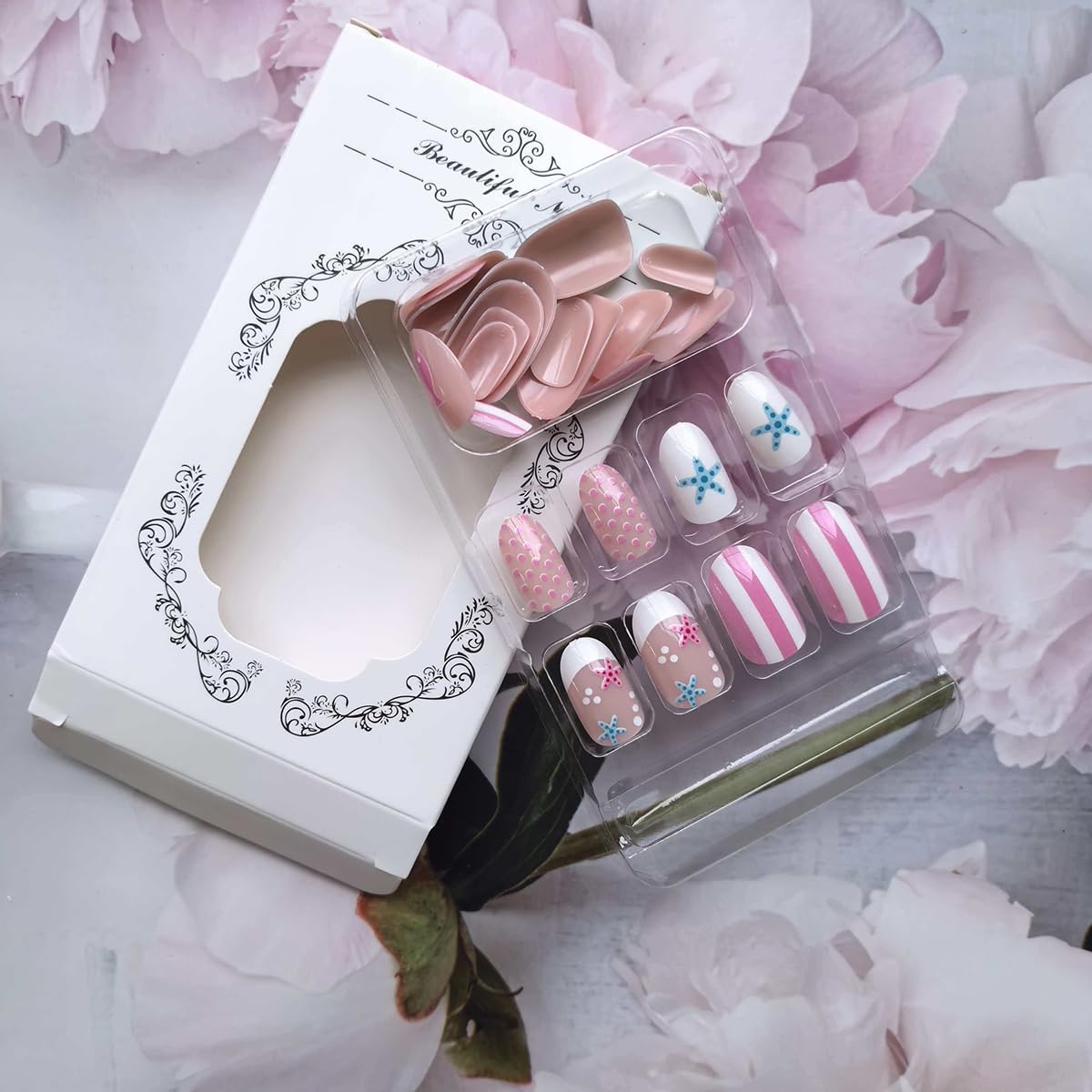 QUNQINLI French Tip Press on Nails Short Oval Fake Nails Press ons Nail Tips Kit with Fish Starfish Striped Design Summer Blue Pink False Nails Full Cover Nude Glossy Glue on Nails for Women 24 Pcs