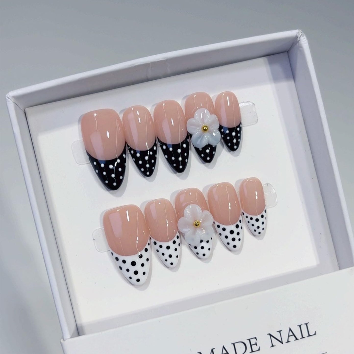 Polka Dot Press on Nails Medium Almond Fake Nails White Black French Tips Handmade False Nails Glossy Acrylic Nude Full Cover Glue on Nails Reusable Stick on Nail for Women Manicure 10 Pcs （M）