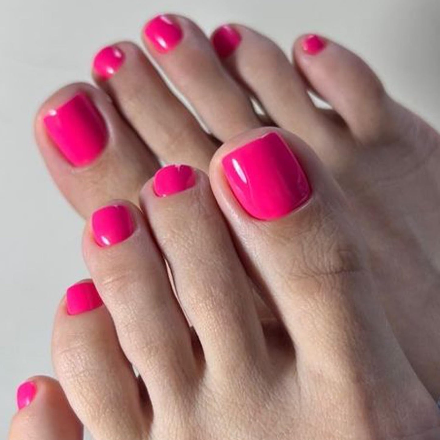 GLAMERMAID Press on Toenails,Dark Red and Hot Pink Toenails Press ons,48 Pcs 2 Sets UV Glossy Glue on Toenails for Women Girls,Reusable Acrylic Stick on Toenails for Spring Summer
