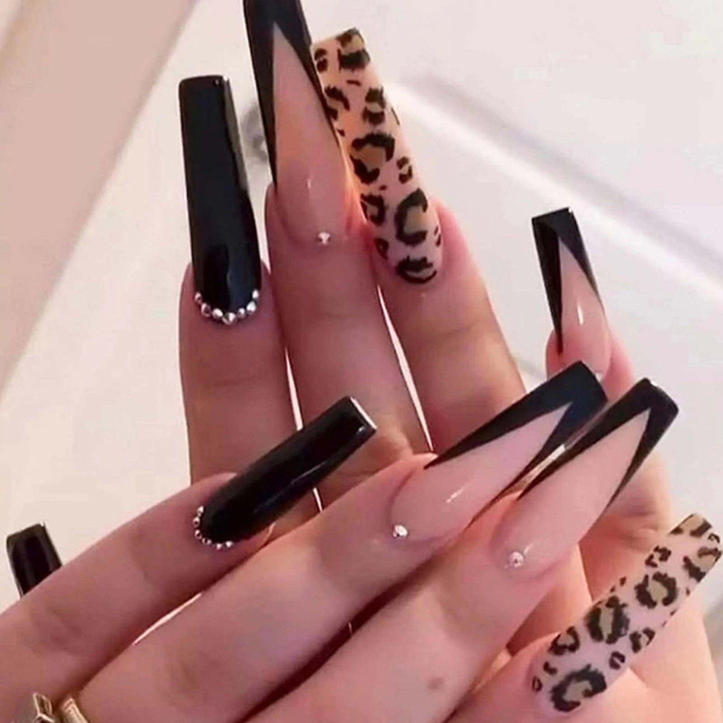 DANMANR Long Press on Nails Square French Fake Nails Full Cover Nude Acrylic False Nails for Women and Girls 24PCS (Black Coffin French)