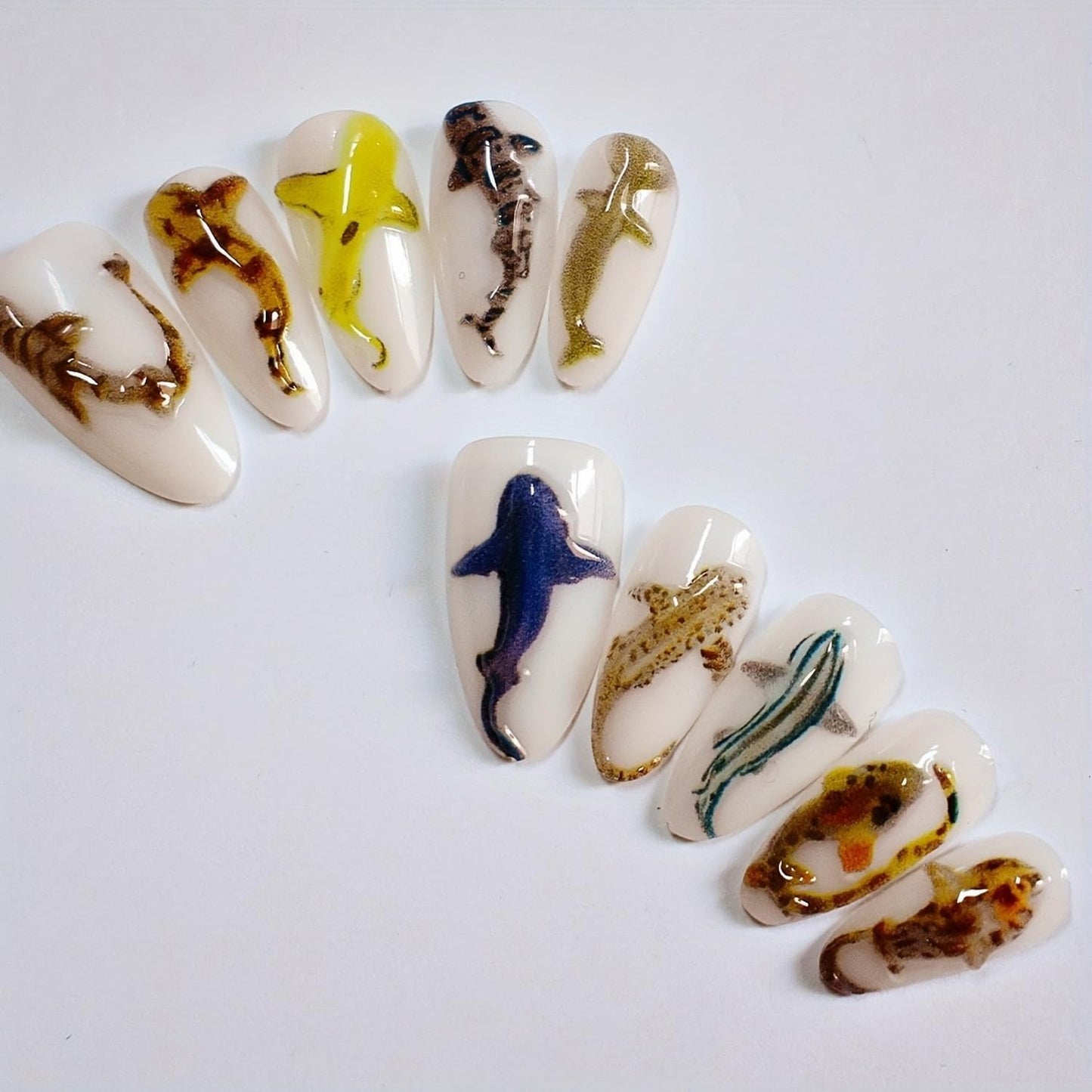 10pcs Handmade Press on Nails Almond Fake Nails with 3d Ocean Animal designs Cute False Nails Full Cover Gel Glue on Nail for Women Girls Manicure Decor（m）