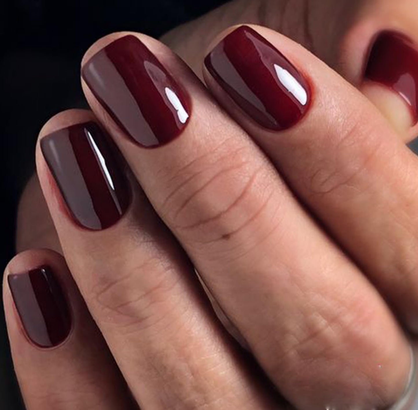LuckForever Short Press on Nails 240pc Glossy Burgundy Press on Nails Short Square Round Fake Nails Full Cover 10 Sheets Nail Adhesive Tabs,Small Wooden Sticks and Nail Files False Nails for Women
