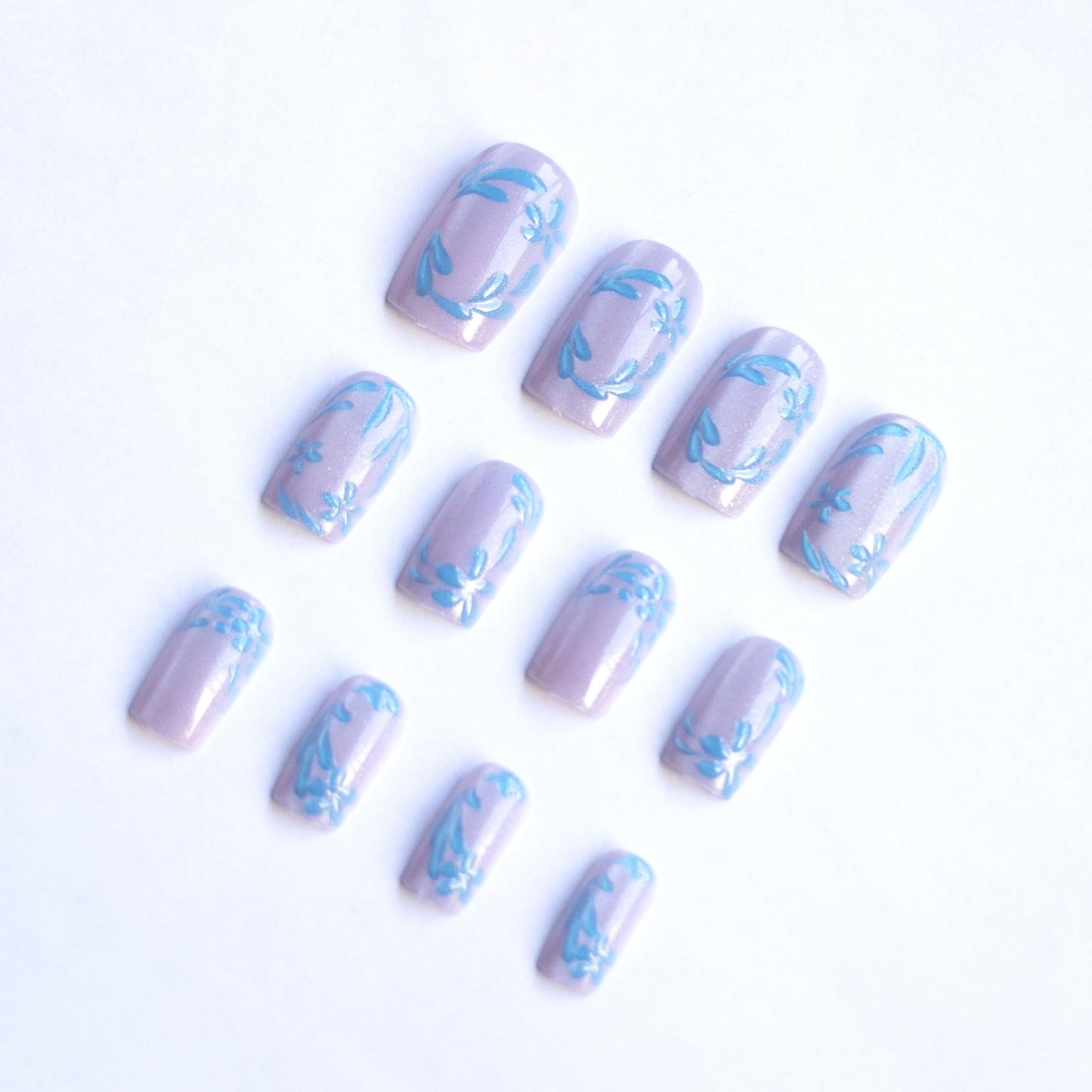 Square Press on Nails Short Cat Eye Fake Nails Blue 3D Flowers Acrylic Nails Glossy Shiny Artificial Nails Purple Leaf False Nails Glitter Glue on Nails for Women Girls Manicure Nails Decoration