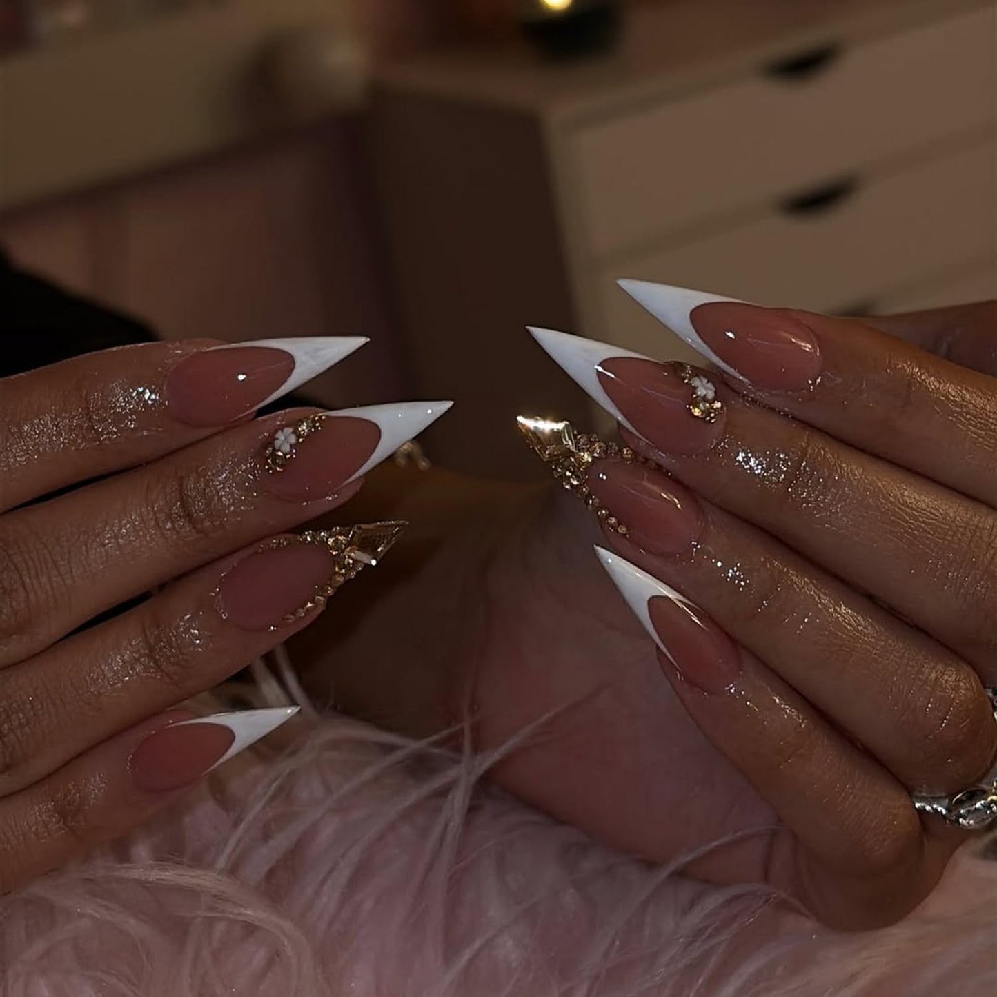 Handmade Press on Nails Long Stiletto Fake Nail Luxury 3D Golden Rhinestones Design White French Tip Stick on Nails Thick Fake Nail DIY Art Elegant Elegant Acrylic Nails for Women (S)