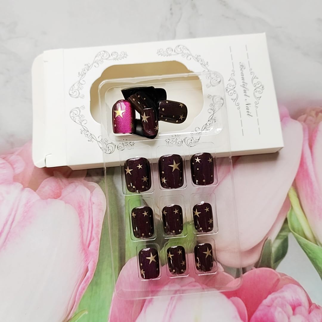 24Pcs Glitter Purple Star Press on Nails Short Square Cat's Eye Fake Nails with Gold Stars Design Glossy Glue on Nails Cute Starry Sky Acrylic False Nails for Women Daily Wear Party Holiday Manicure