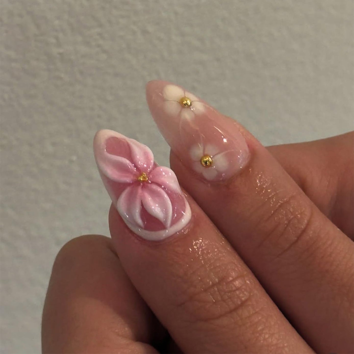French Tip Press On Nails Almond Medium Fake Nails Glossy 3D Flower False Nails Press Ons With Gold Bead Design Stick On Nails Full Cover Reusable Glue On Nail For Women Nail Decorations