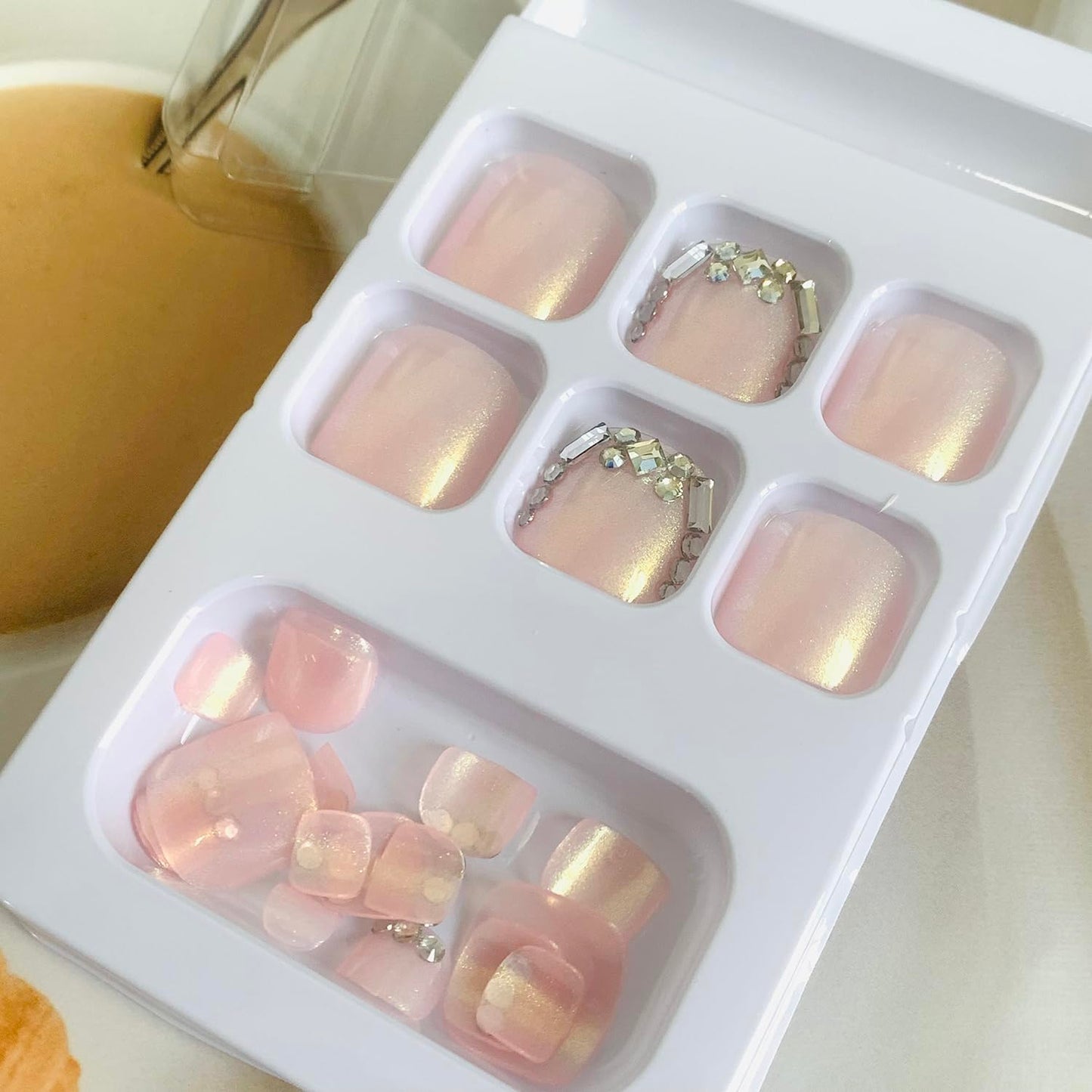 Vezocim Pink False Nails Sets, Press on Toenails Coffin with Rhinestone Designs, Full Cover Artificial Acrylic Fake Nails for Toe, Glue on Toenails with Charm, Stick on Toe Nails for Women