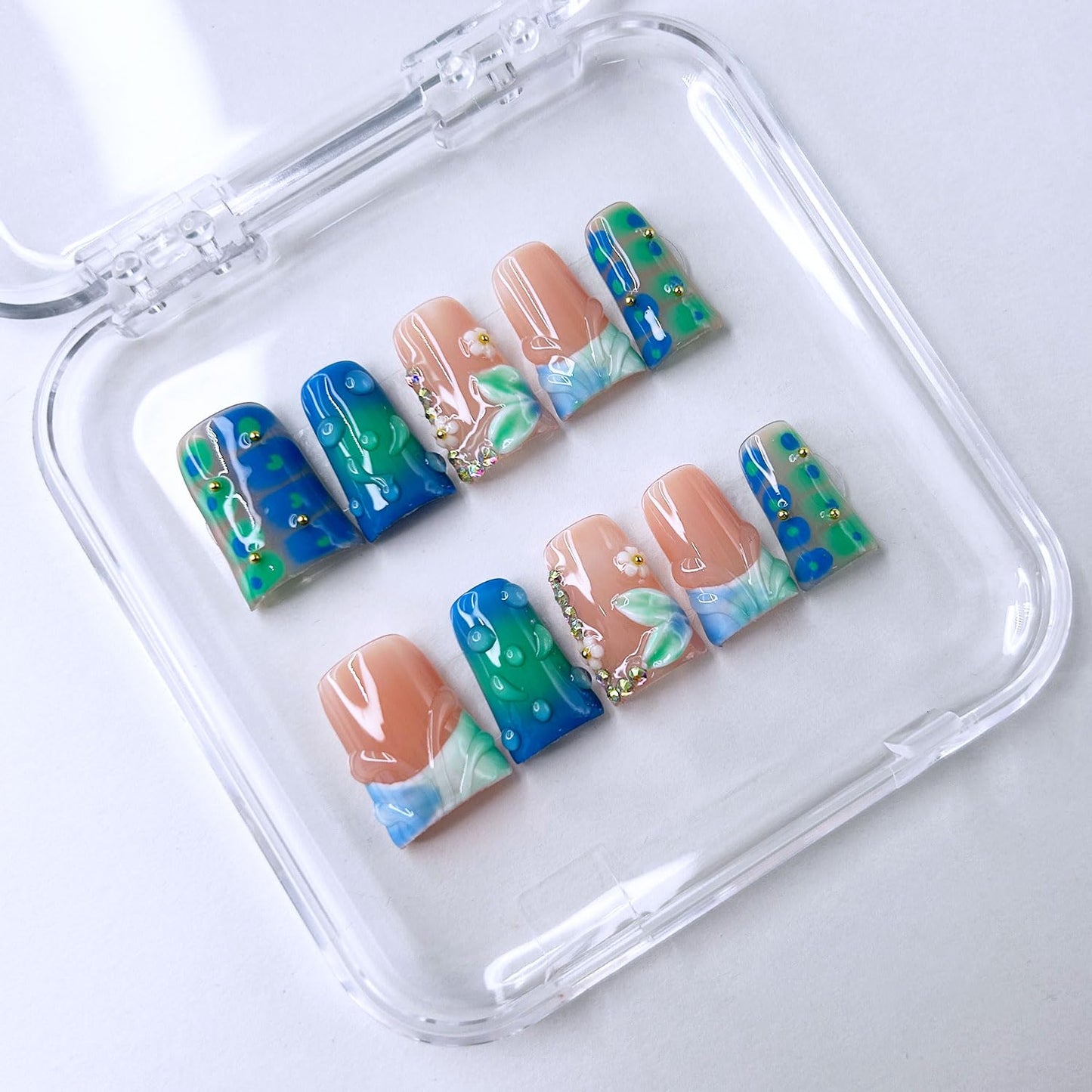 Handmade Duck Press on Nails Medium 3D Flower Rhinestone Designs False Nails with Glue,Droplet Shape Pattern Glossy Flash Gradient Full Cover for Women 10 Pcs Reusable Acrylic Stick on Nails (Size S）