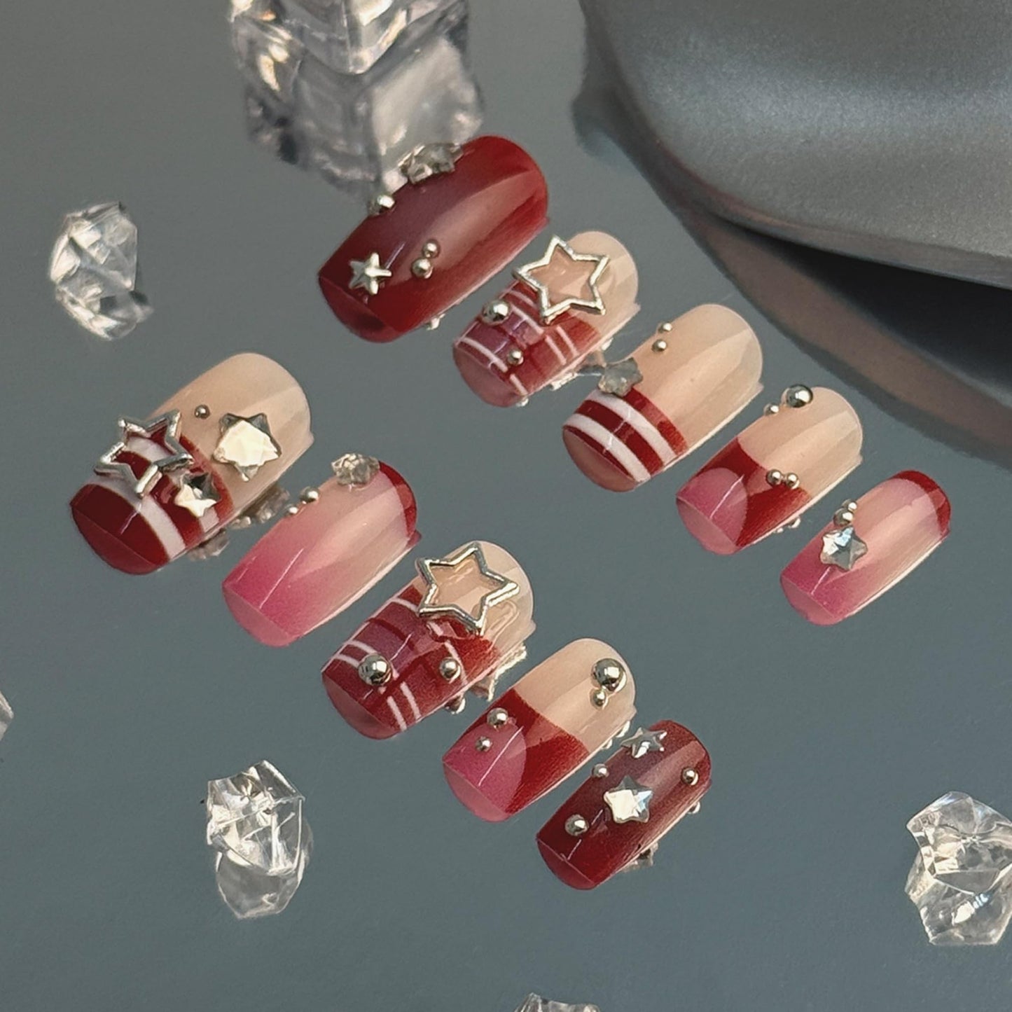 octoswave Medium Square Press on Nails y2k Fake Nails French Artificial Nail DIY 3D Stars Stick on Nail for Women 24pcs
