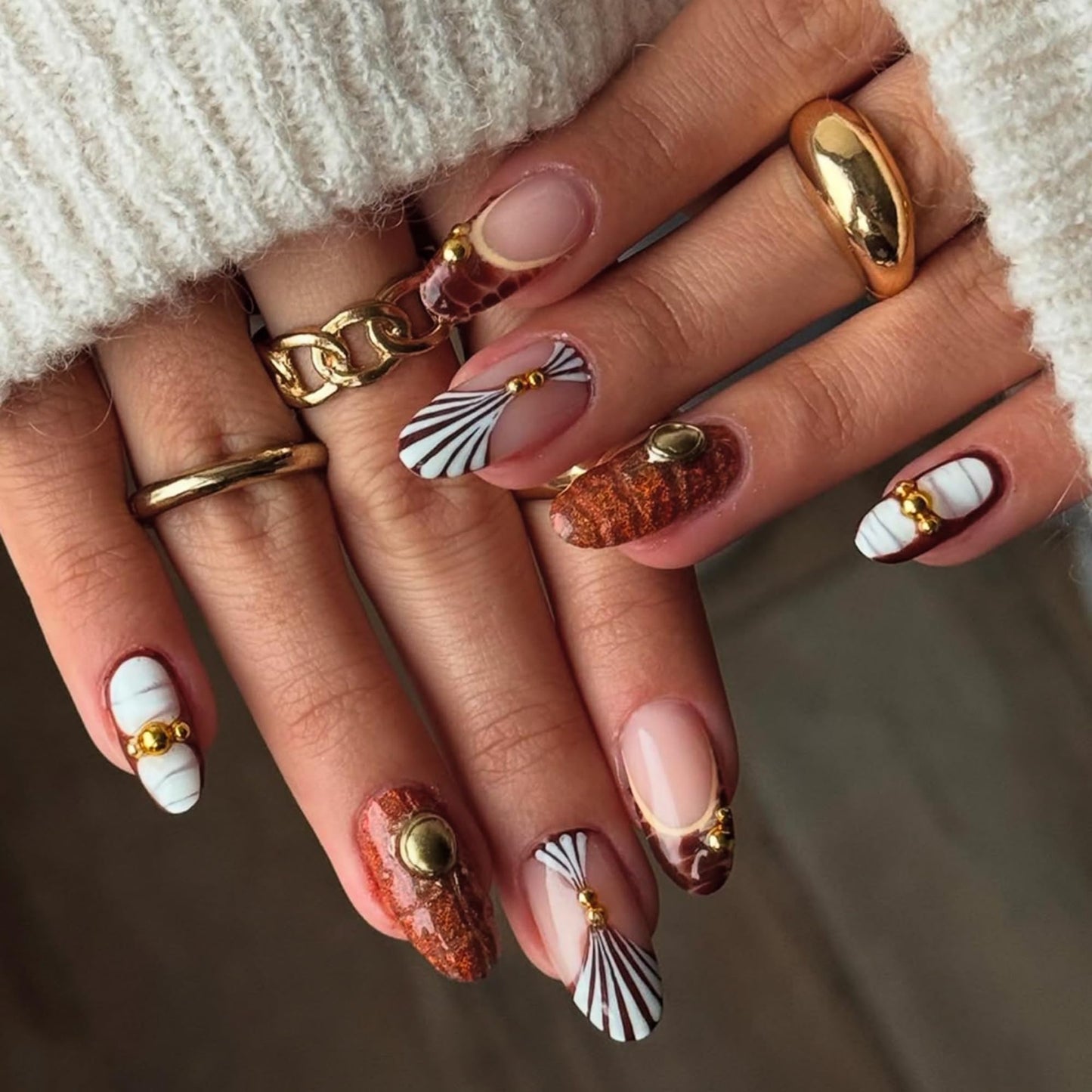 SEENEEY Almond Press on Nails Medium Fake Nails Brown Artificial Nail Black and White Designs Stick on Nail for Women 24pcs