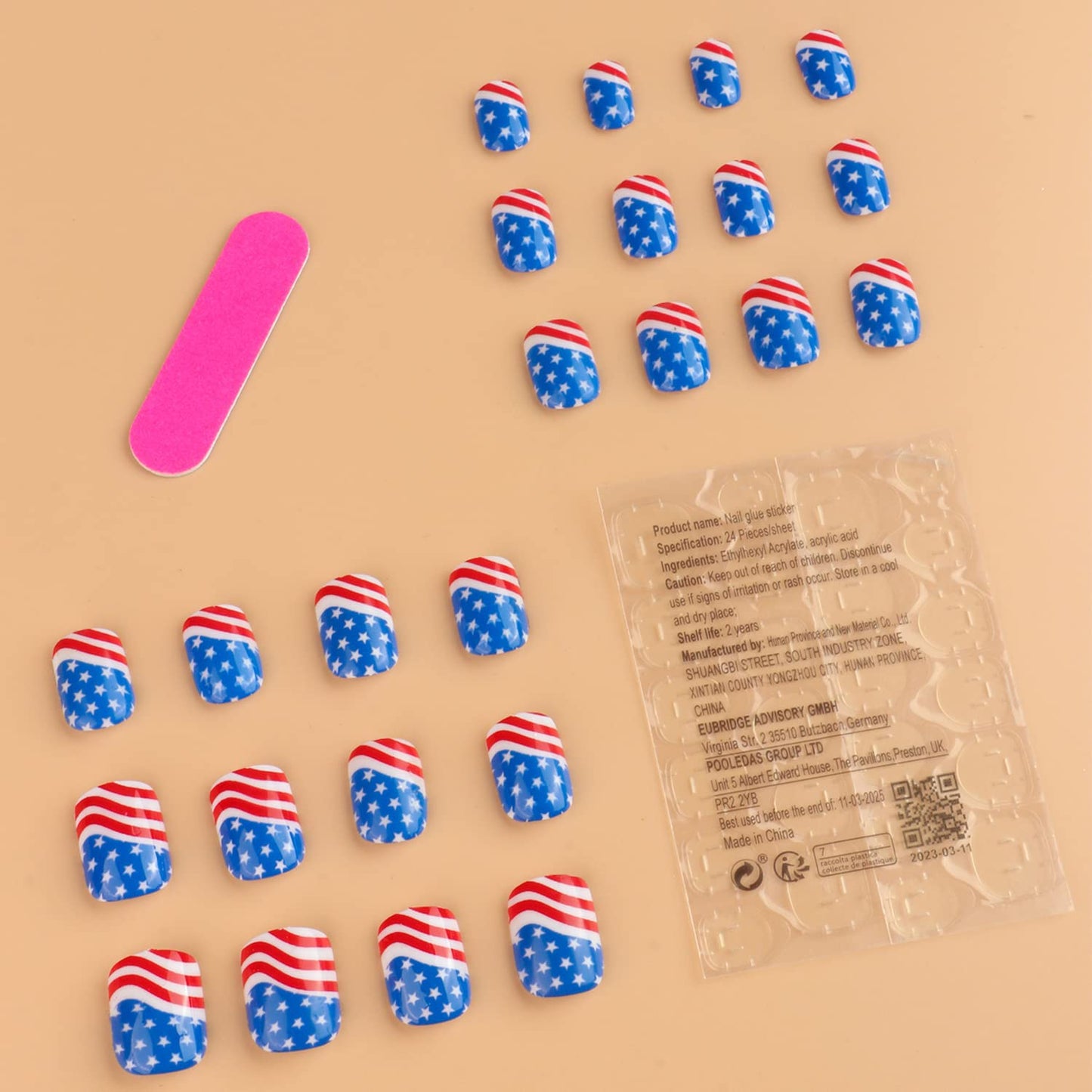 Independence Day Full Cover Coffin Shape False Nails, Press on Nails Short Square, Glue On Nails with Patriotic Designs, Women Acrylic Fake Nails for July 4th, Artificial Reusable Stick on Nails