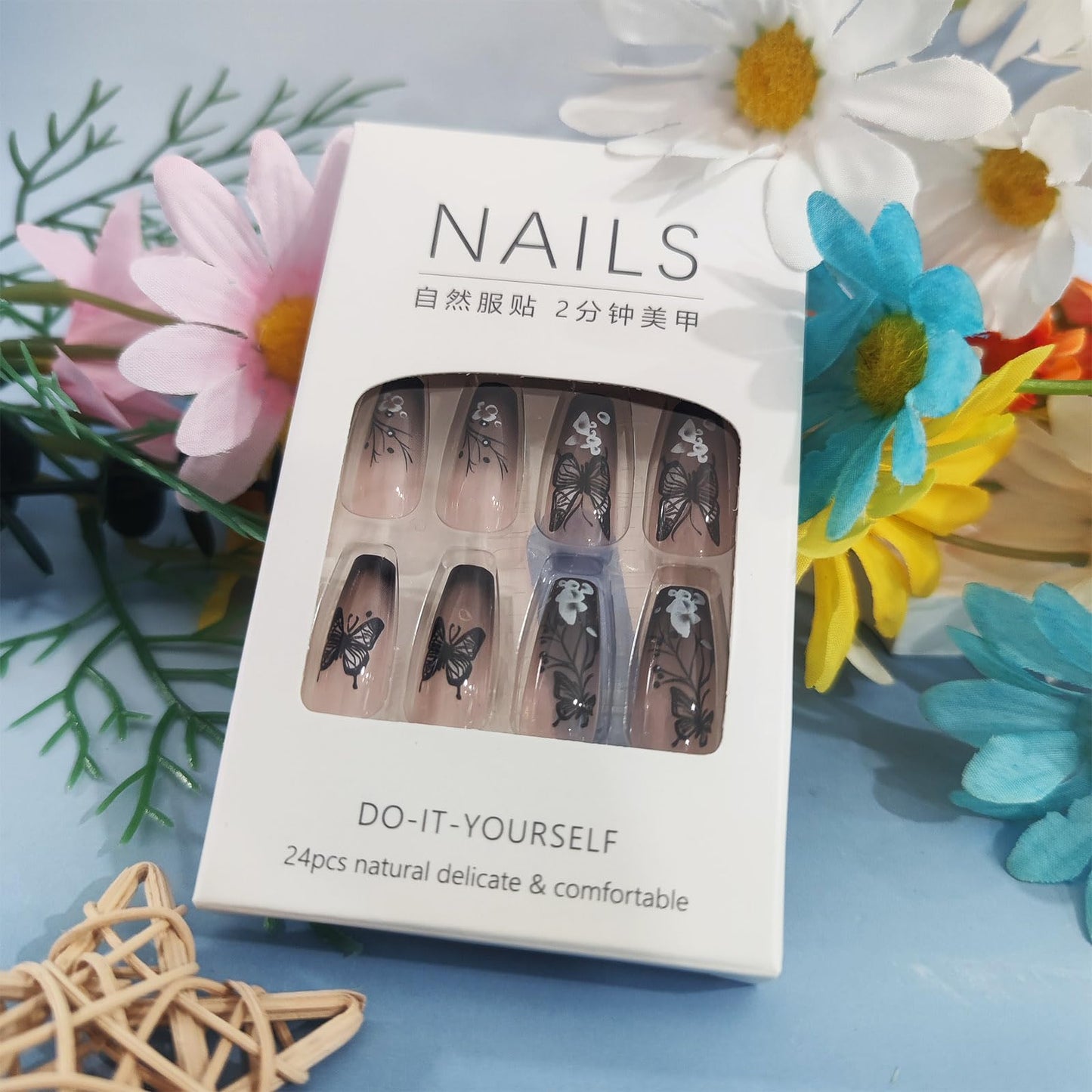 24Pcs Black Butterfly Press on Nails Glossy White Flower Medium Coffin False Nail Gradient Acrylic Full Cover Fake Nails French Gel Glue on Fingernails Ombre Stick on Nail for Holiday Manicure Art