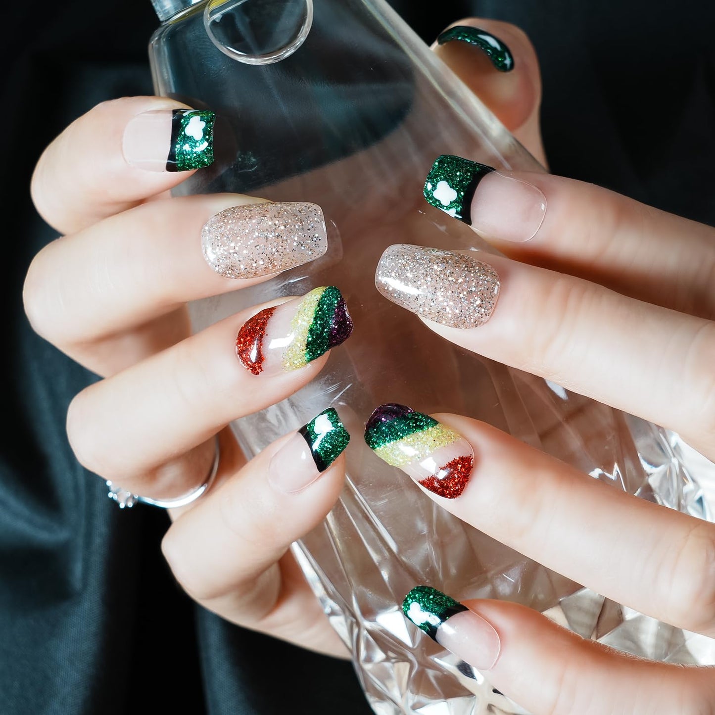Tesytto Medium Square Press On Nails, Nude with Green Glitter French Tips and Hand-Painted White Clover, Rainbow Glitter Gradient Thick Acrylic Nails (Size M)