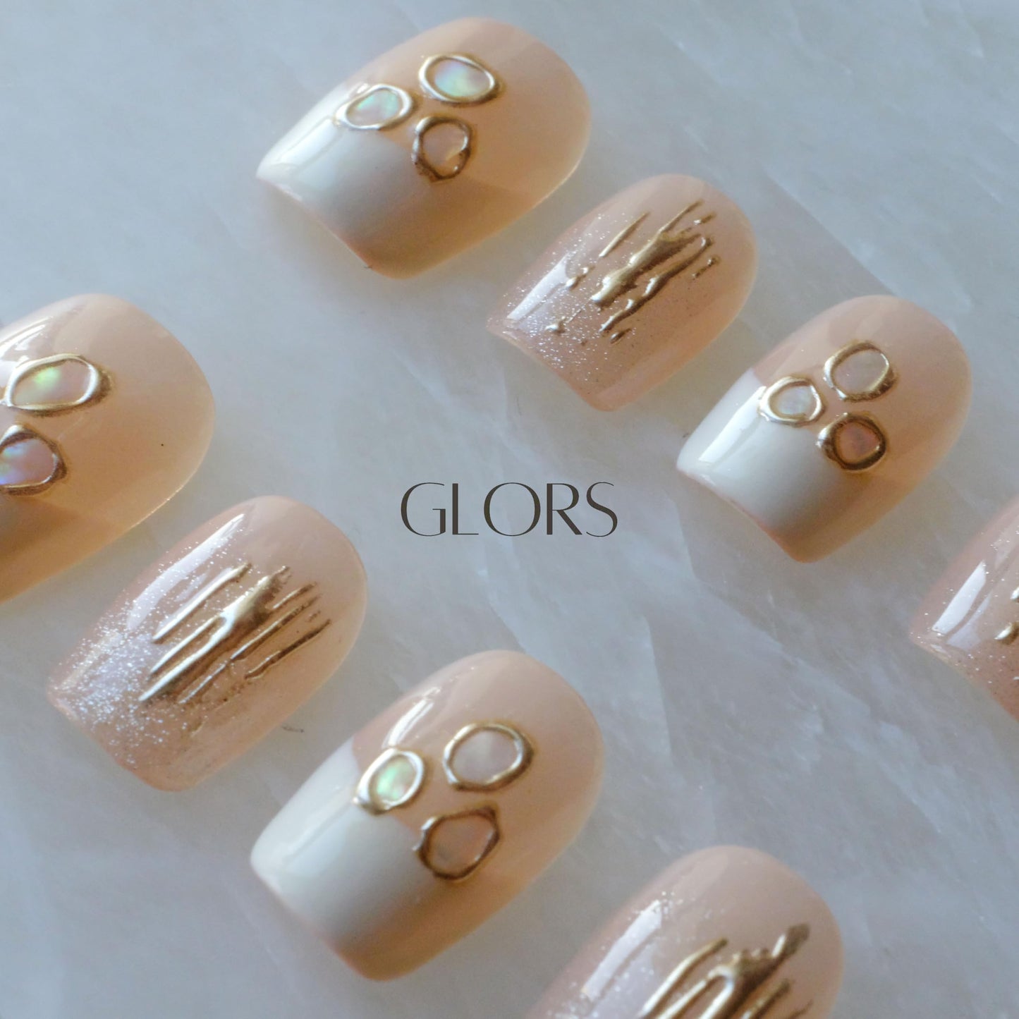 [GLORS] Purely Handmade Press On Nails | Mica Love - Shell Piece Pure and Seductive Nail Art | Salon Quality Fake False Nails in Short Square 10 pieces (XS, SS)