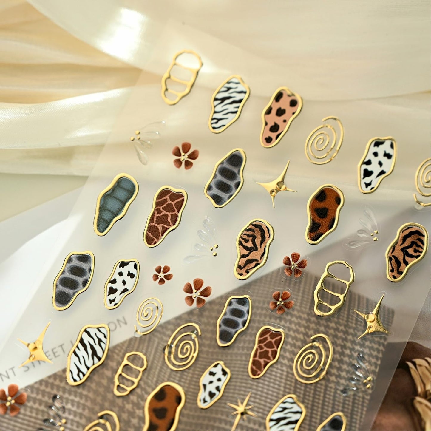 Leopard Nail Art Stickers 5D Embossed Irregular Geometric Nail Decals Gold Nail Stickers for Nail Art Brown Leopard Nail Design Charms Decoration Accessories for Women and Girls