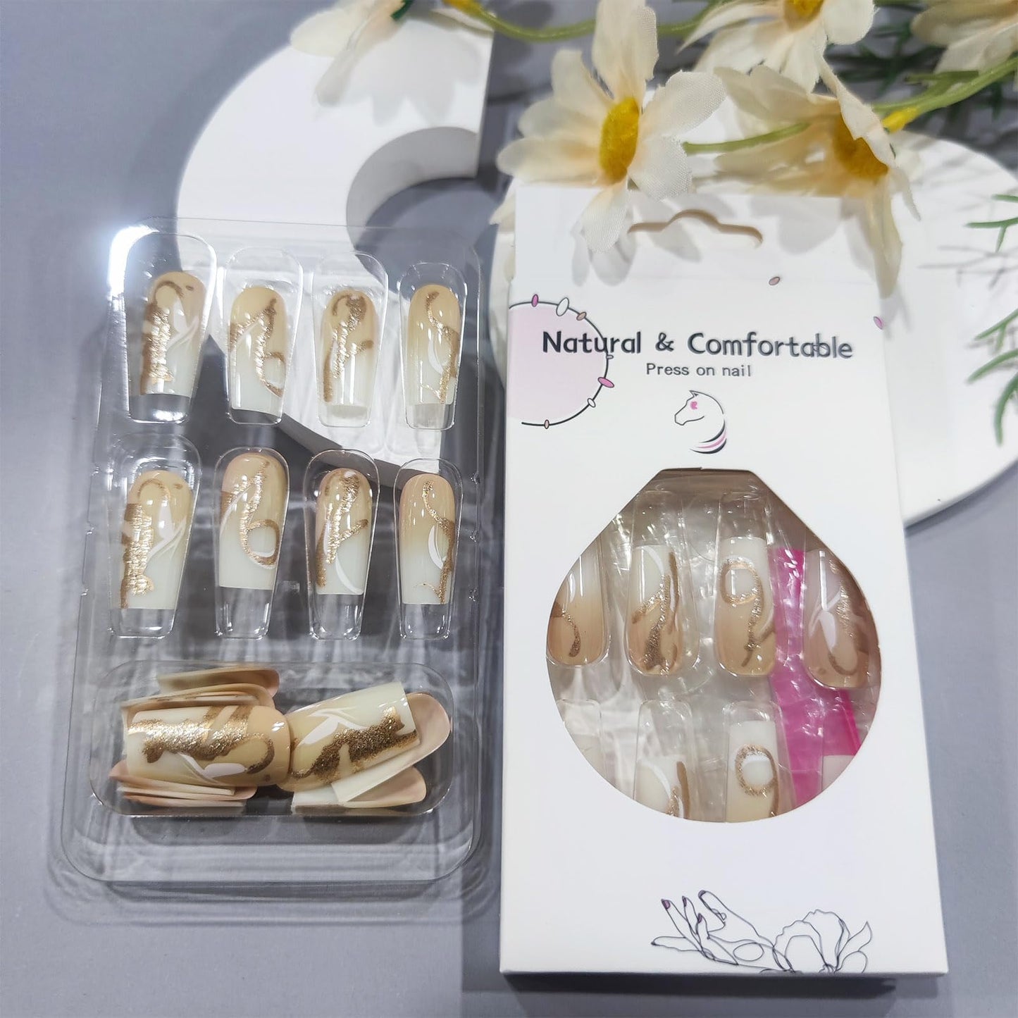 White Curve Line Press on Nails Glossy Yellow Gradient Medium Square False Nails Gold Glitter Acrylic Fake Nail 24Pcs Ombre Stick on Fingernails Vine Gel Glue on Nail for Coquette Women Girls