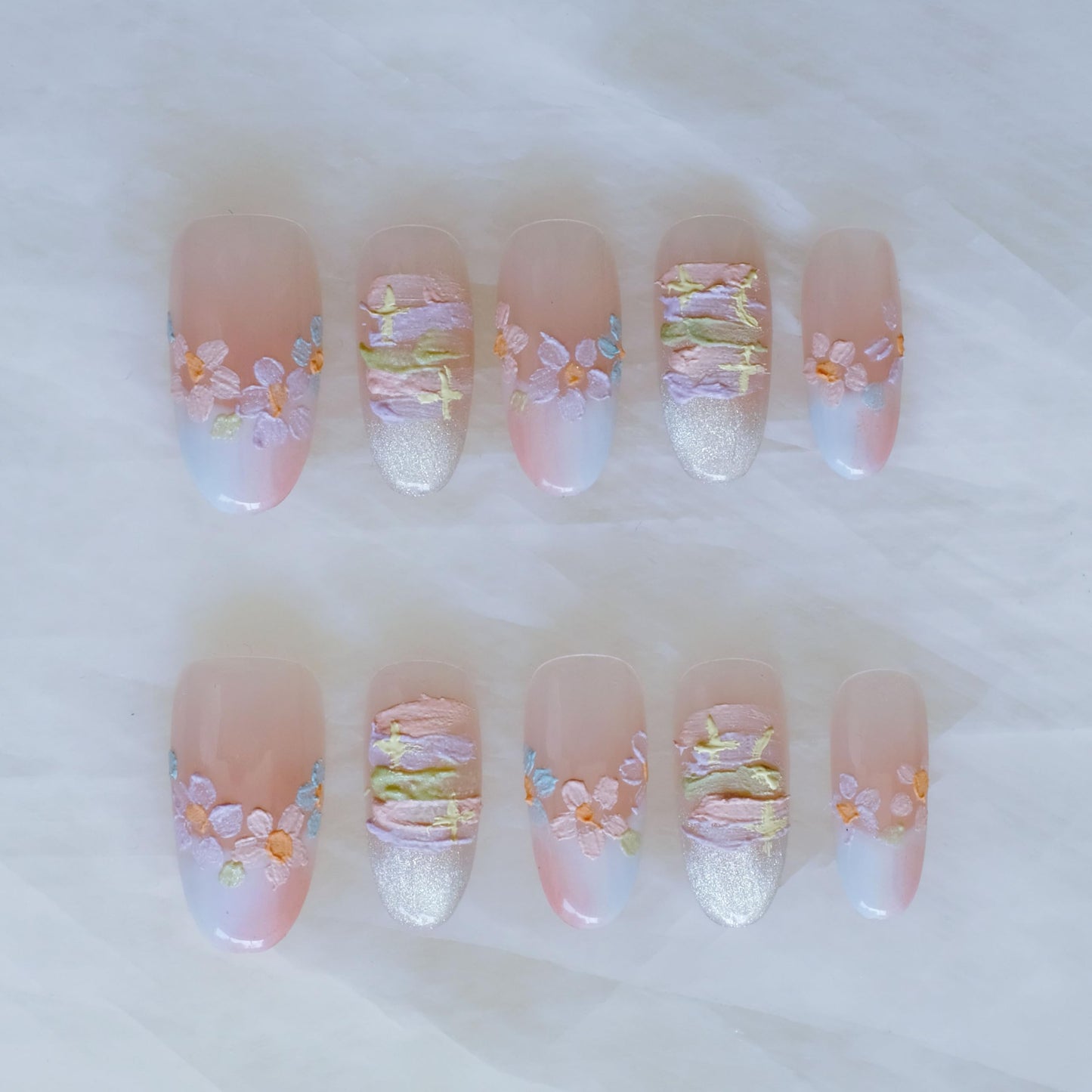 [GLORS] Purly Handmade Almond Press on Nails | Oil Painting Style Flower in White and Nude French Tip Nails, 10 Pieces (Small, Almond)