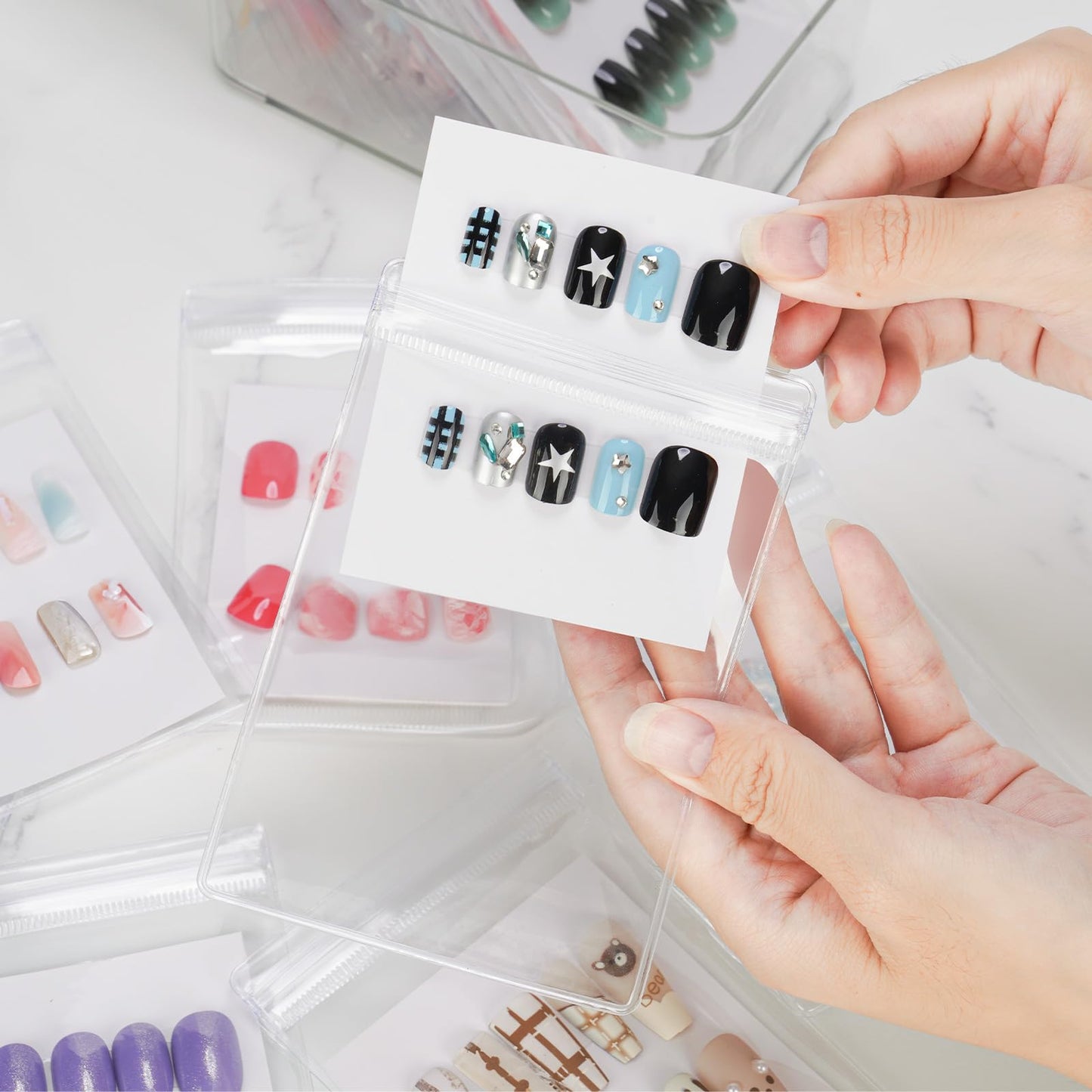 Aphlos Press On Nail Storage Set,30 PVC Ziplock Bags, 30 Nail Art Cards, a Roll of Transparent Double-Sided Tape and an Acrylic Storage Box