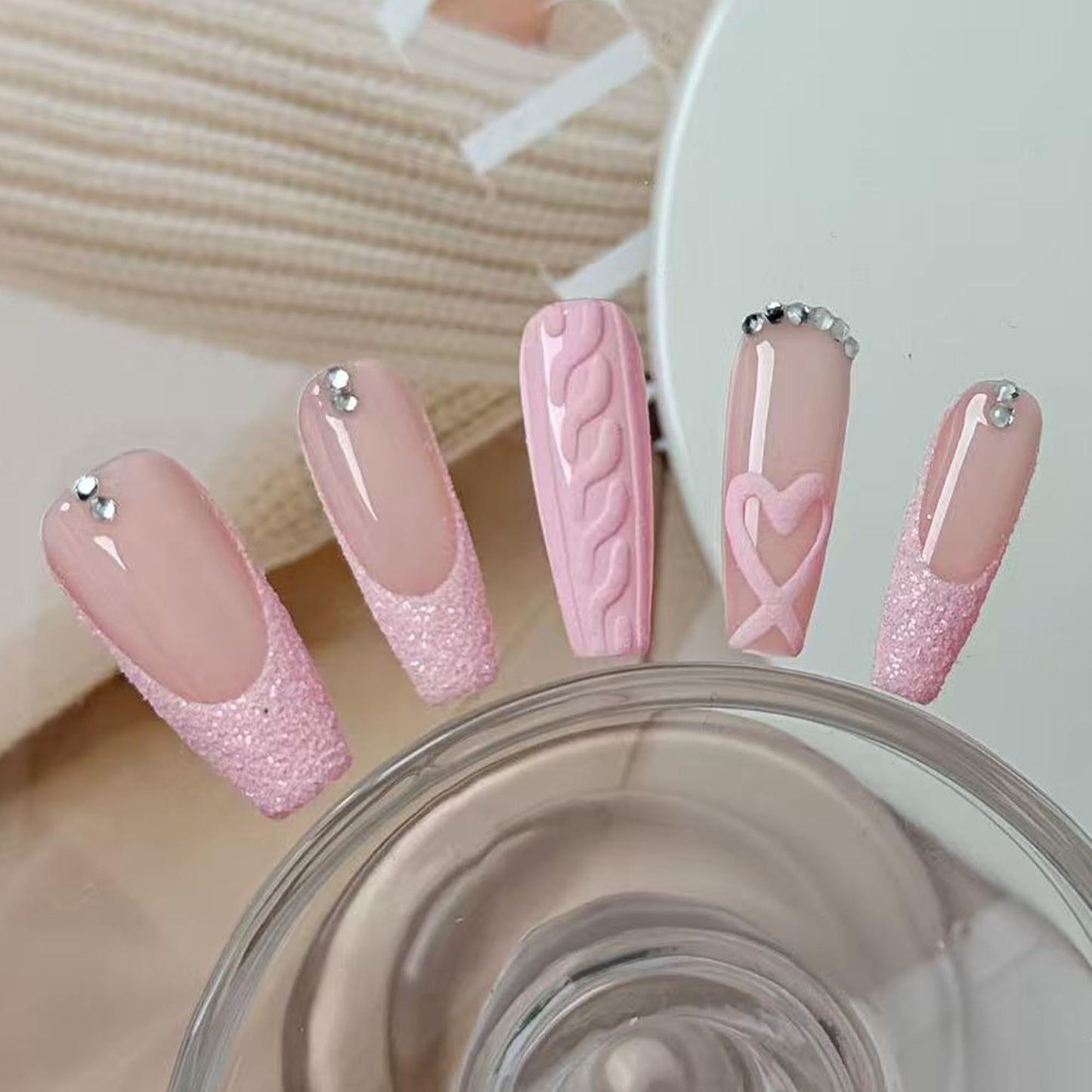 Press On Nails Pink Sweet Knit Series - Reusable False Nails with Knit Texture, Heart Design & Glitter Accents, Cute Elegant Acrylic Fake Nails for Women Daily Wear Dates Gifting (XS)