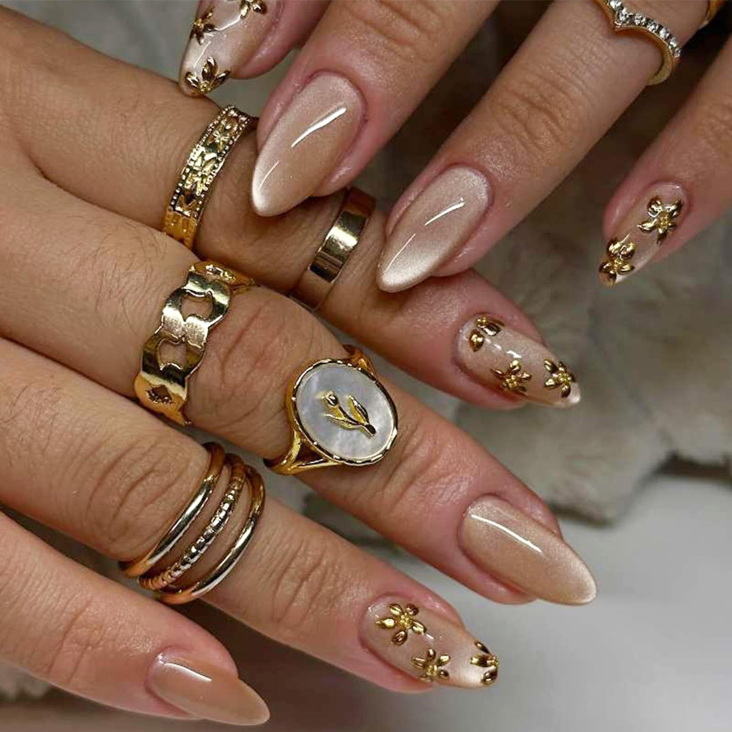Almond Press on Nails Medium Fake Nails with Designs Gold Flower Stick on Nail Glitter Acrylic False Nail Cute Artificial Nail Press ons Glossy Full Cover Glue on Nails for Women 24Pcs
